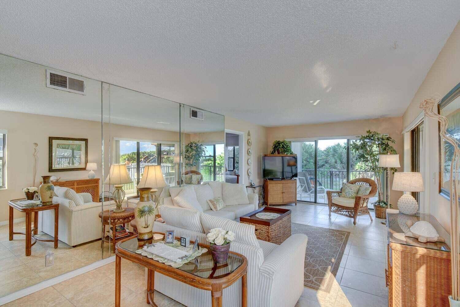 Jensen Beach, FL 34957,9400 S Ocean DR 108