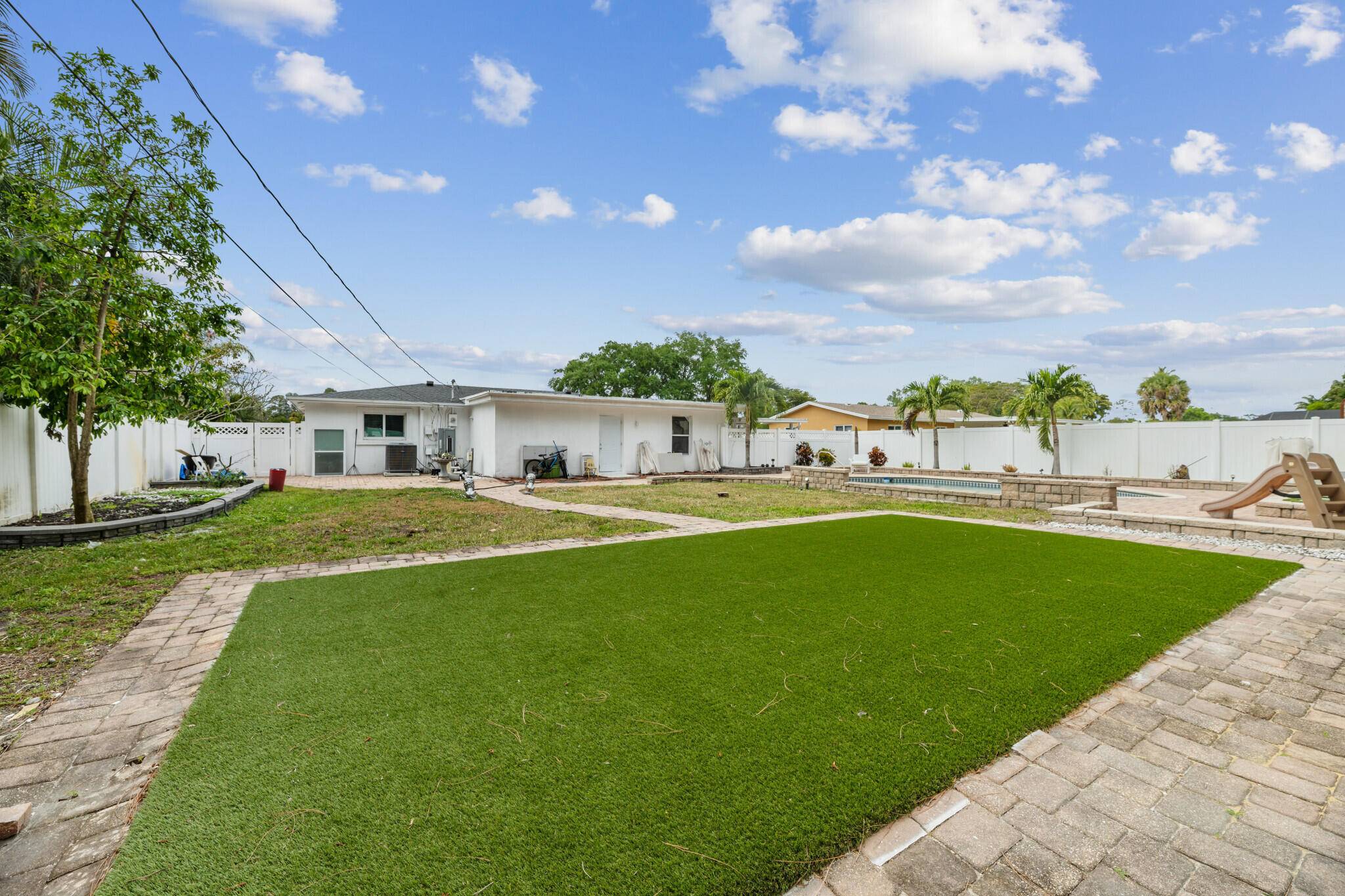 West Palm Beach, FL 33415,410 Forest Estate DR