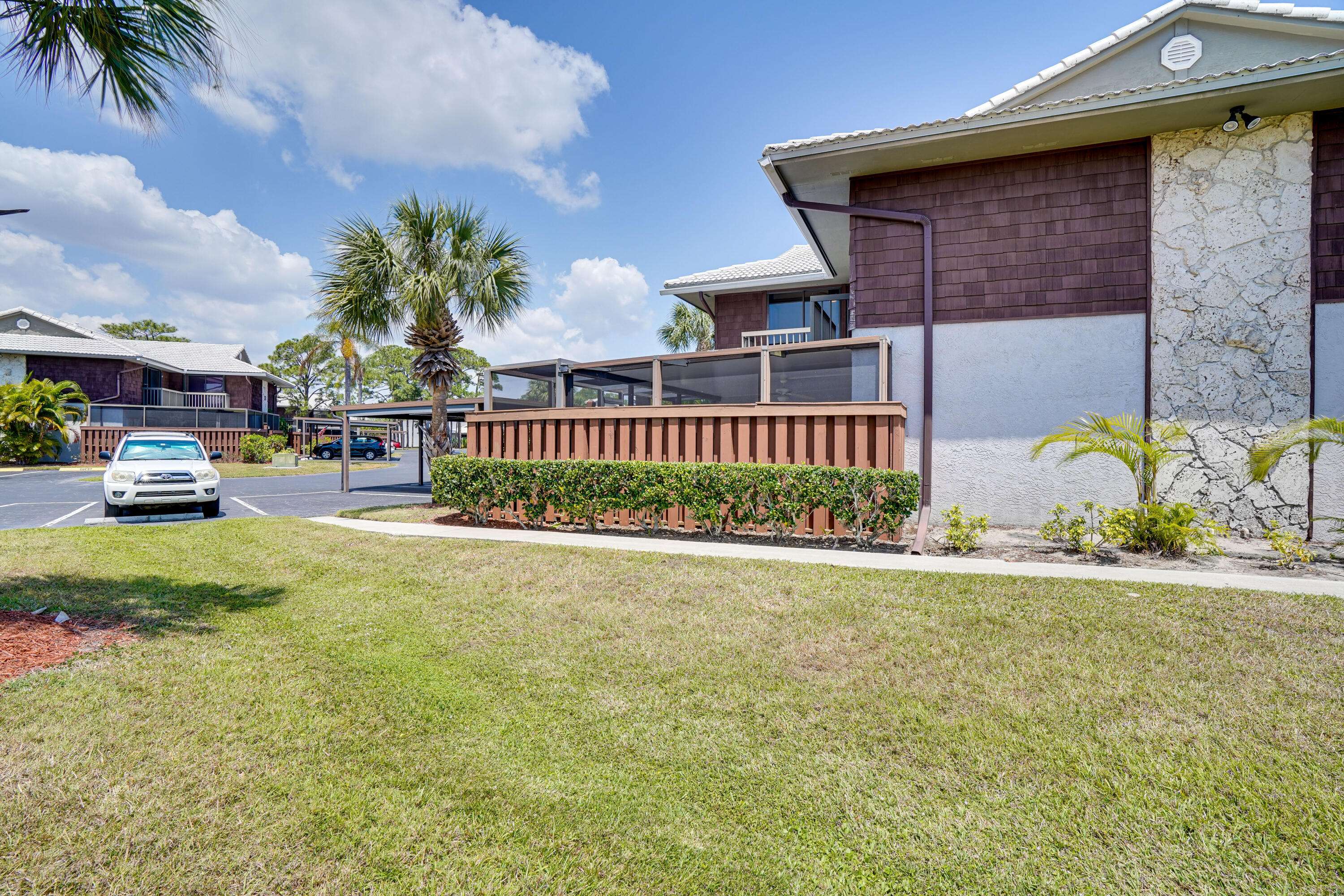 Port Saint Lucie, FL 34952,3201 SE Guinevere LN A
