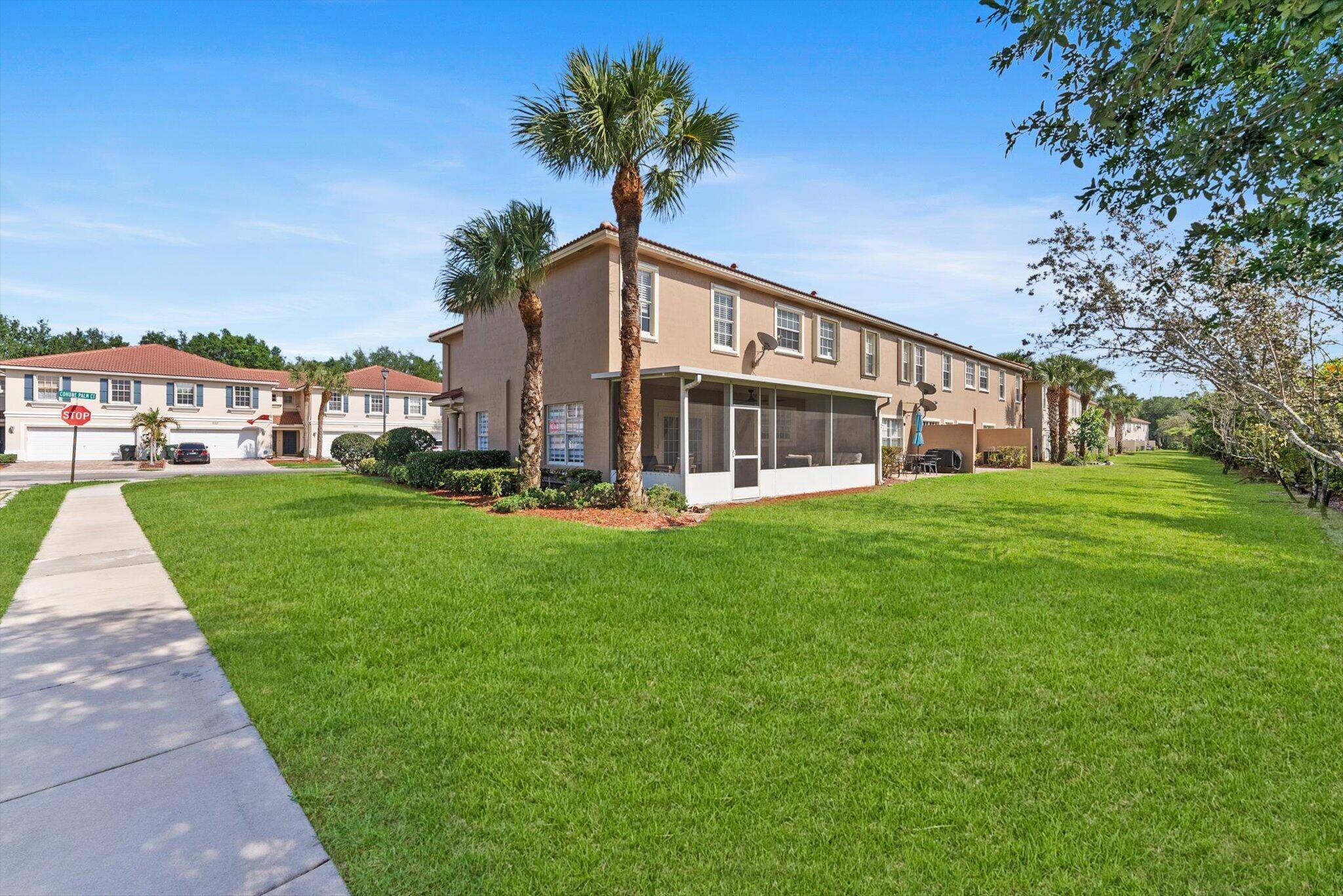 Lake Worth, FL 33463,4501 Cohune Palm CT