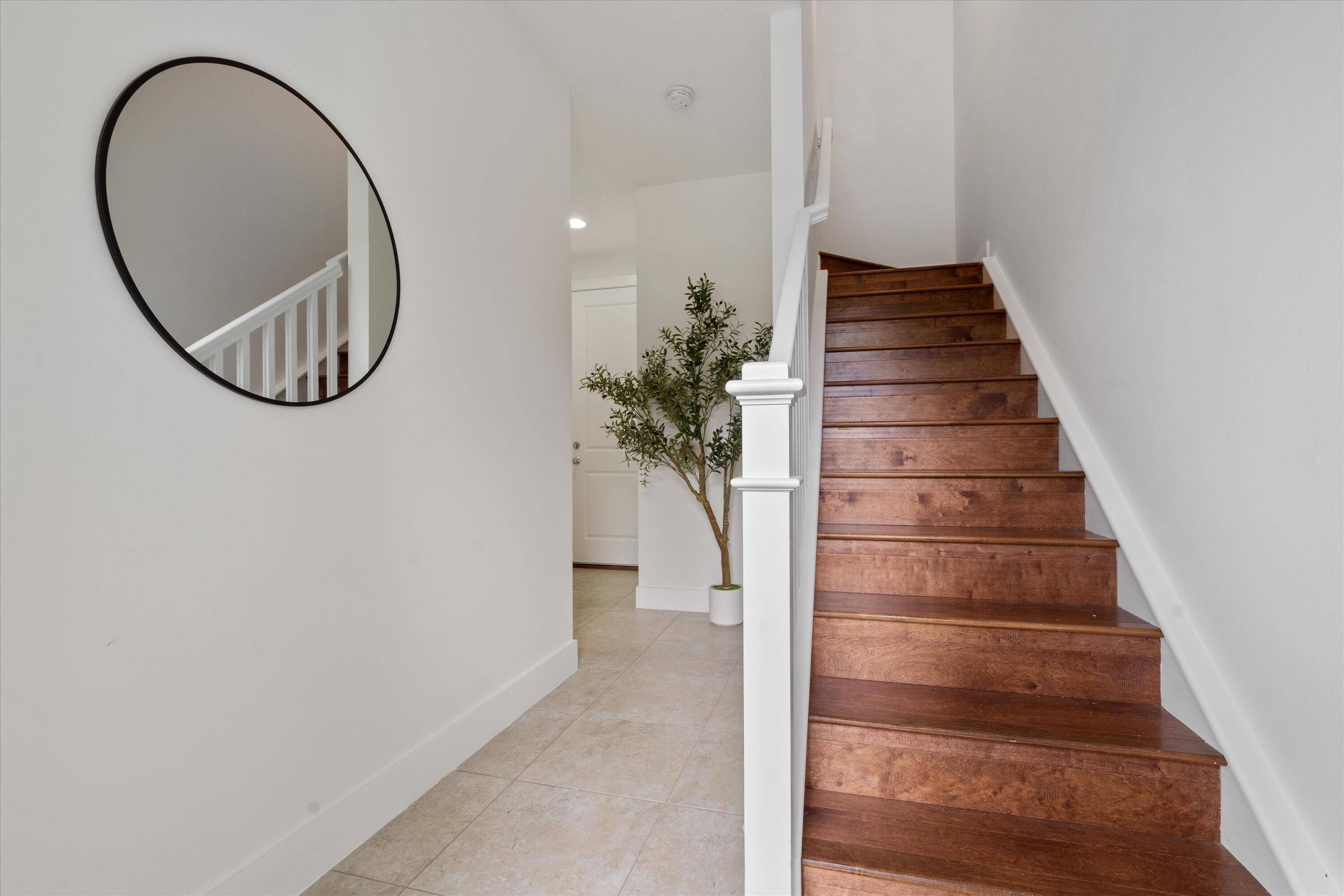 Palm Beach Gardens, FL 33418,7089 Edison PL