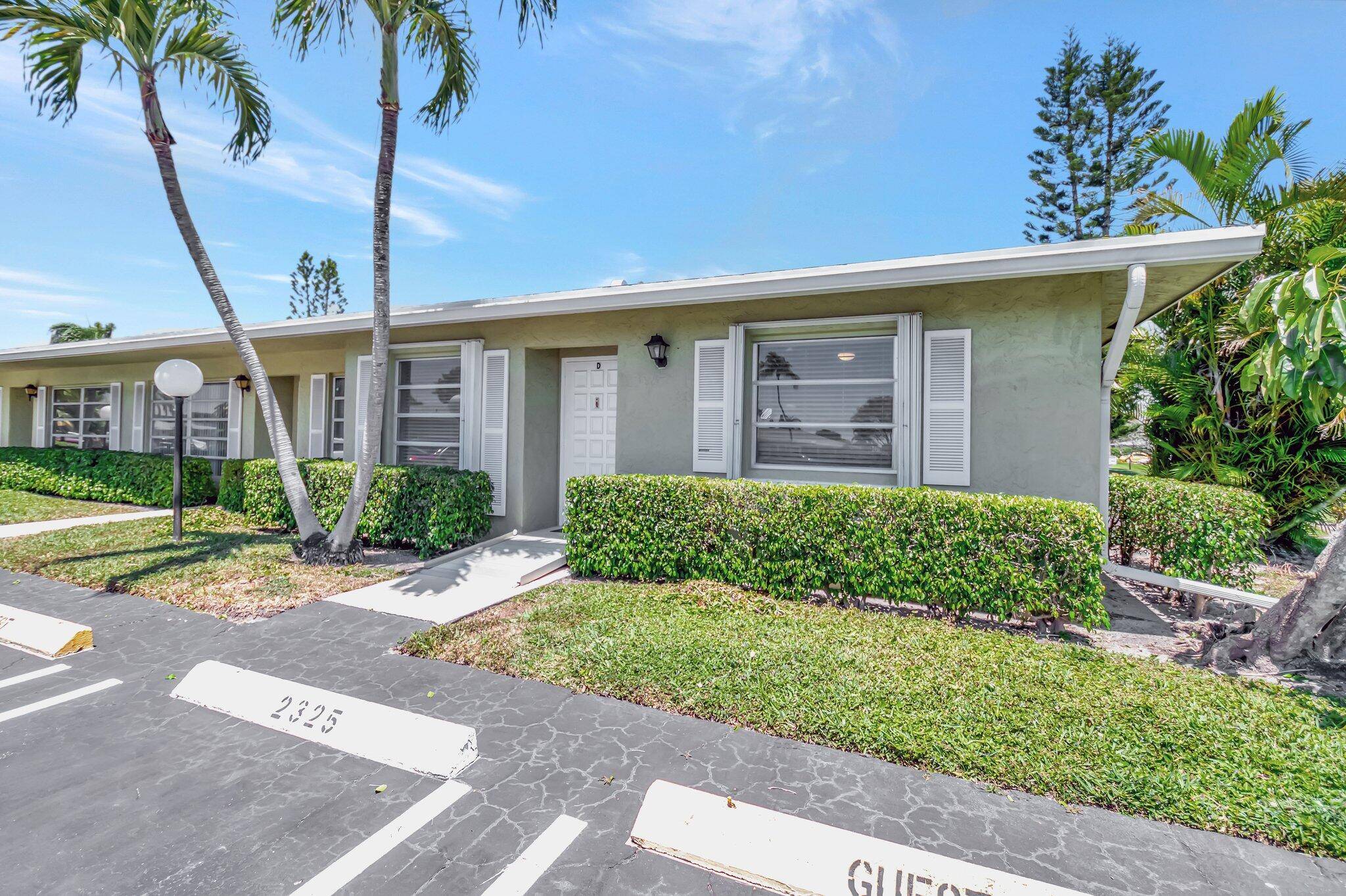 Delray Beach, FL 33445,2321 Croton LN 100-D