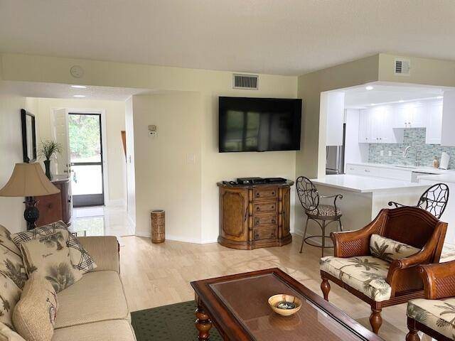 Jupiter, FL 33477,2306 S Fairway DR