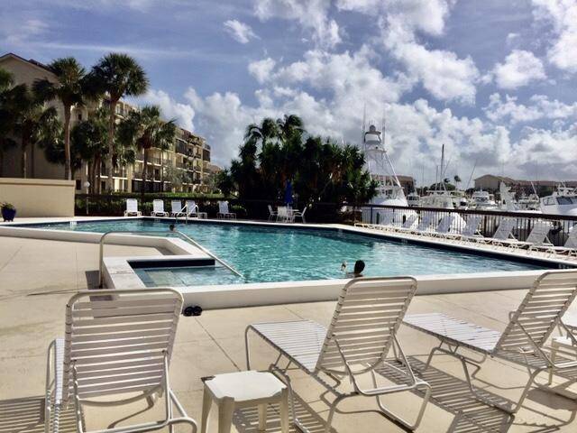 Jupiter, FL 33477,1701 Marina Isle WAY 402