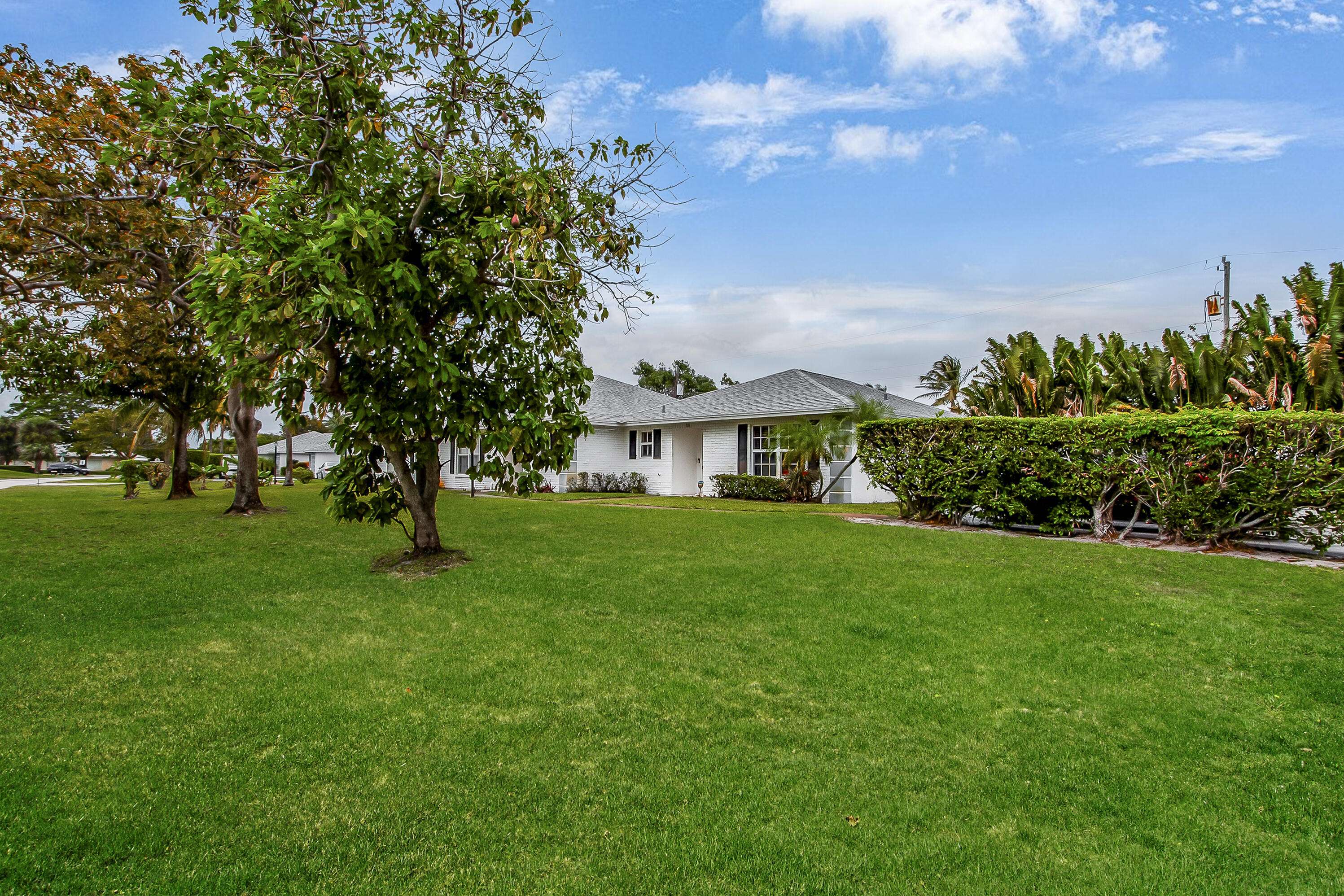 Boynton Beach, FL 33426,2840 SW 14th ST 18