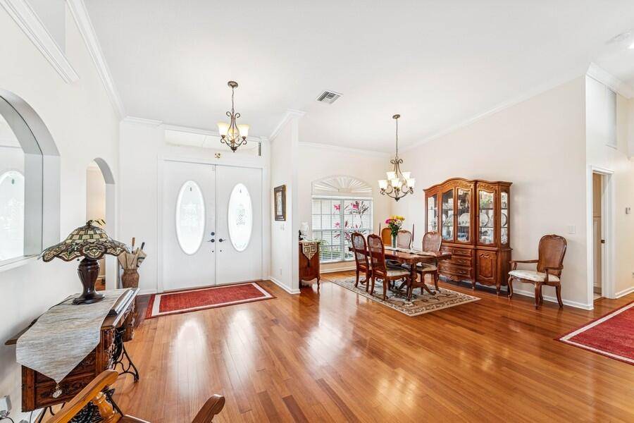 Port Saint Lucie, FL 34953,376 SW Quiet Woods