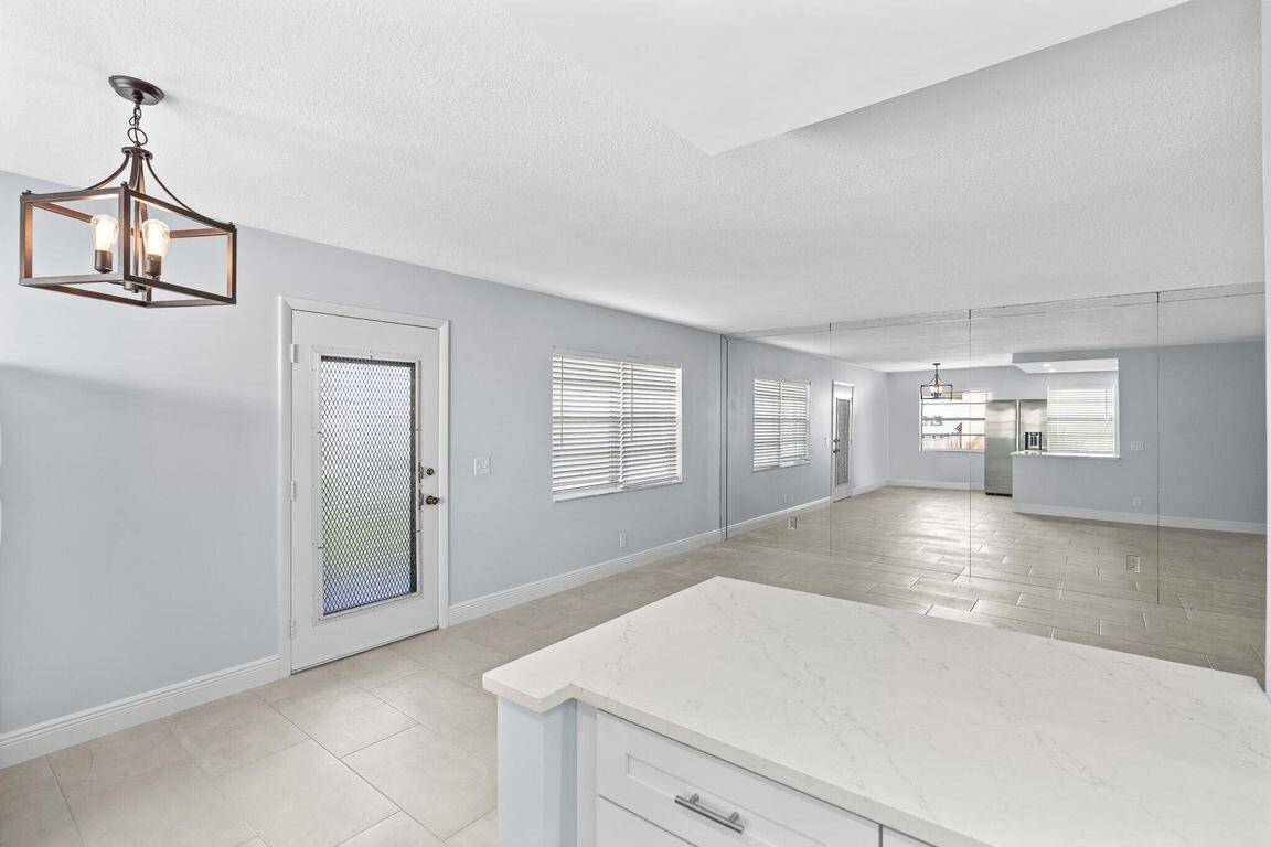 Delray Beach, FL 33484,221 E Normandy 221