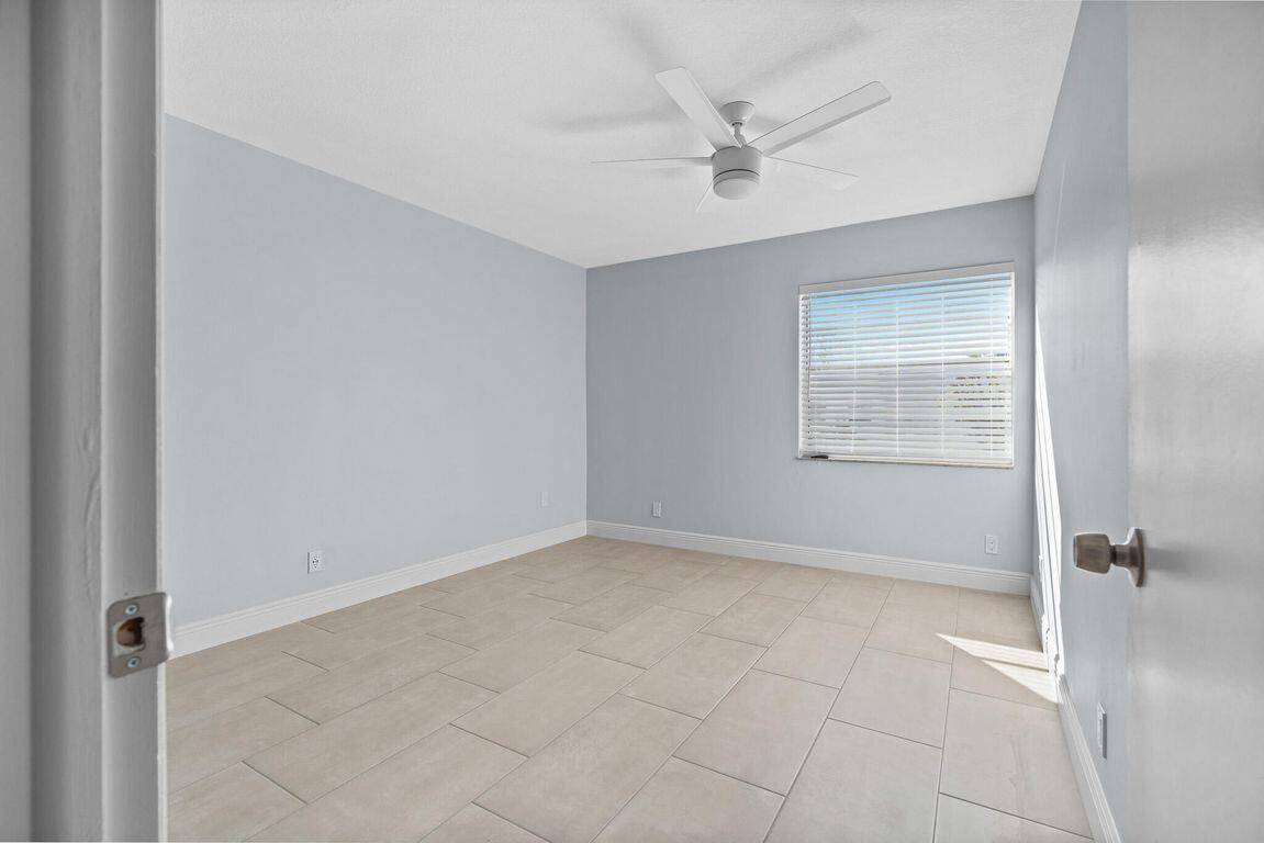 Delray Beach, FL 33484,221 E Normandy 221