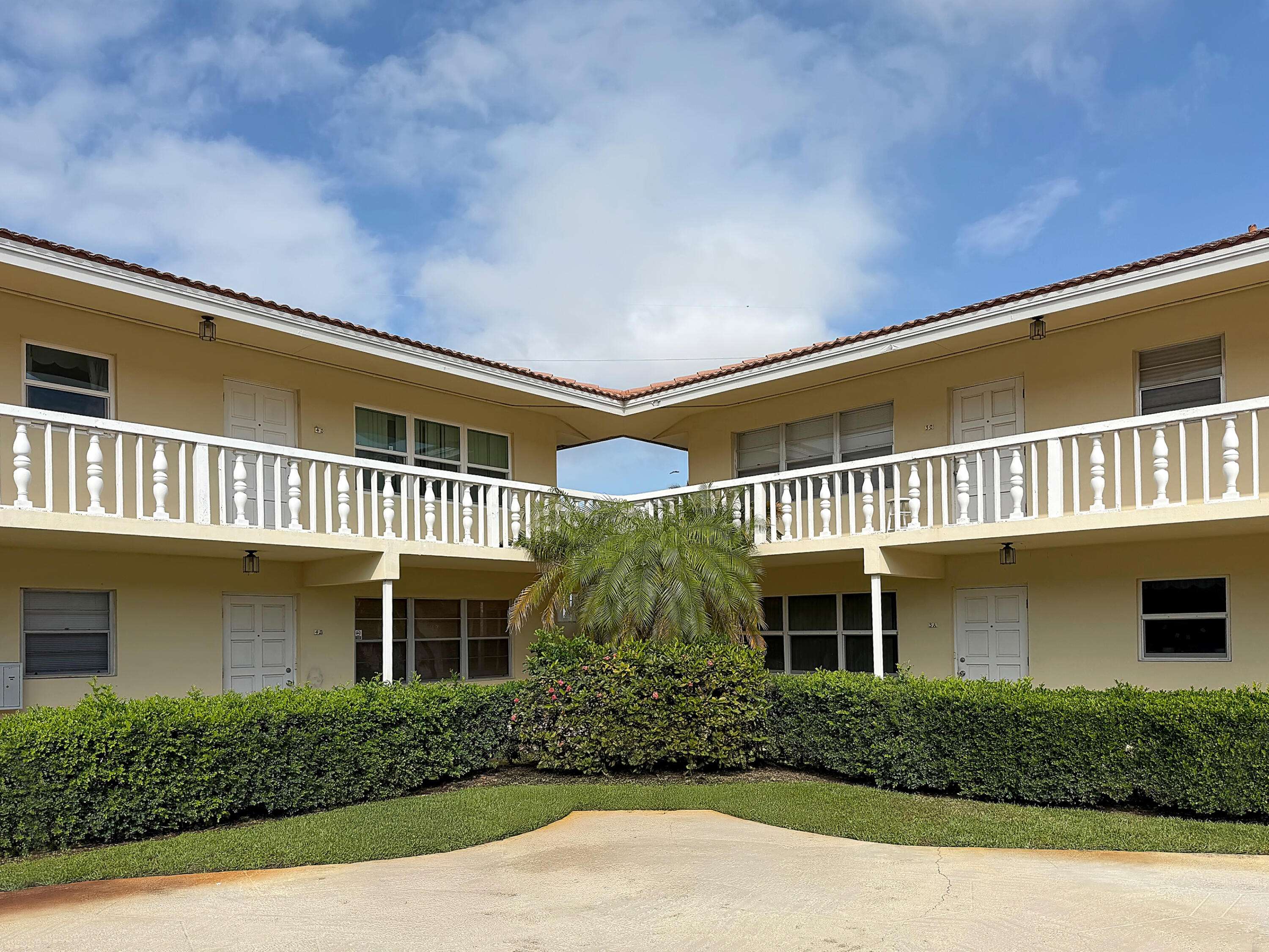 Boynton Beach, FL 33436,9480 S Military TRL 4b