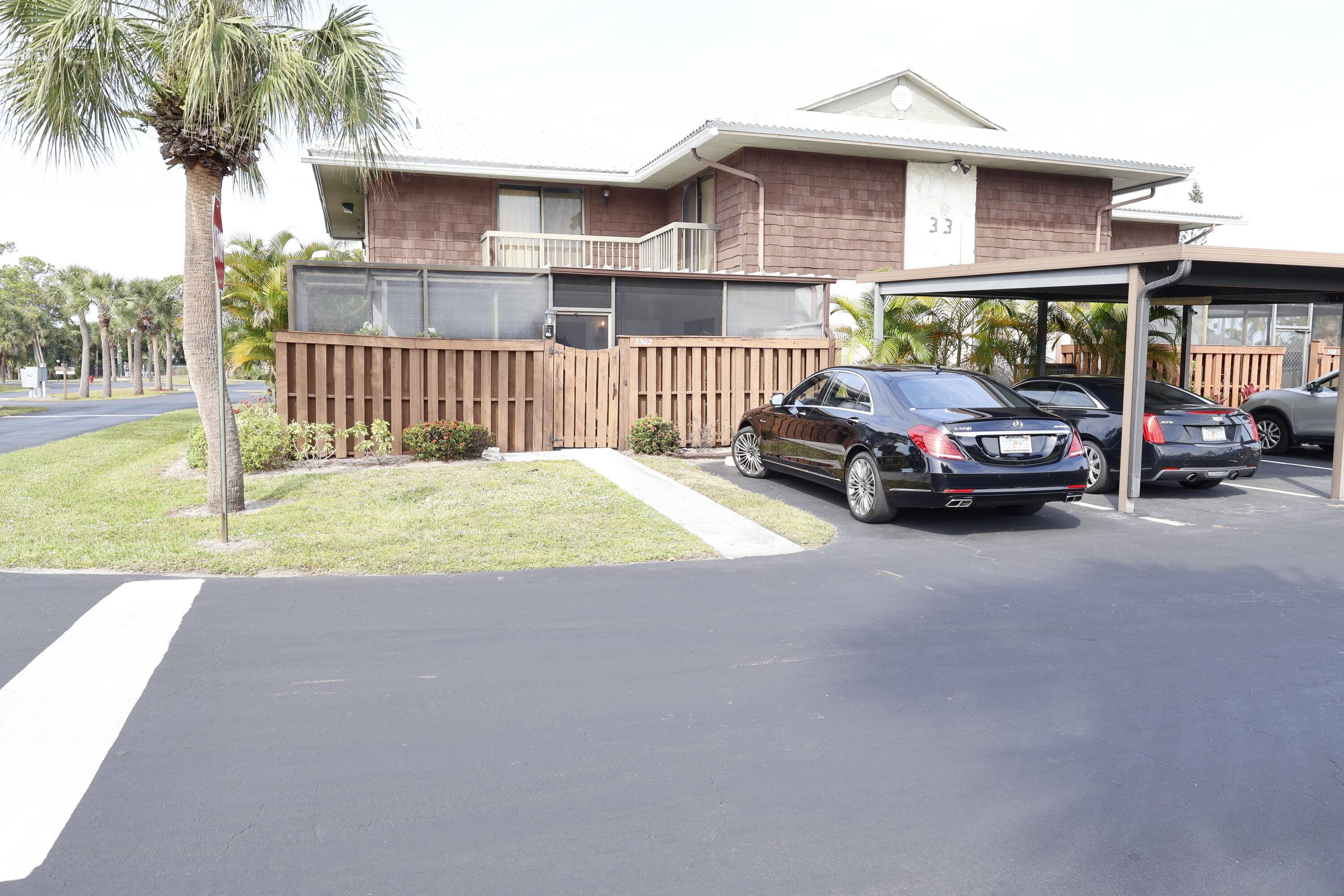 Port Saint Lucie, FL 34952,3302 SE Guinevere LN