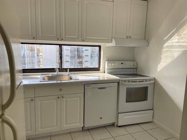 Sunny Isles Beach, FL 33160,17011 N Bay RD 912