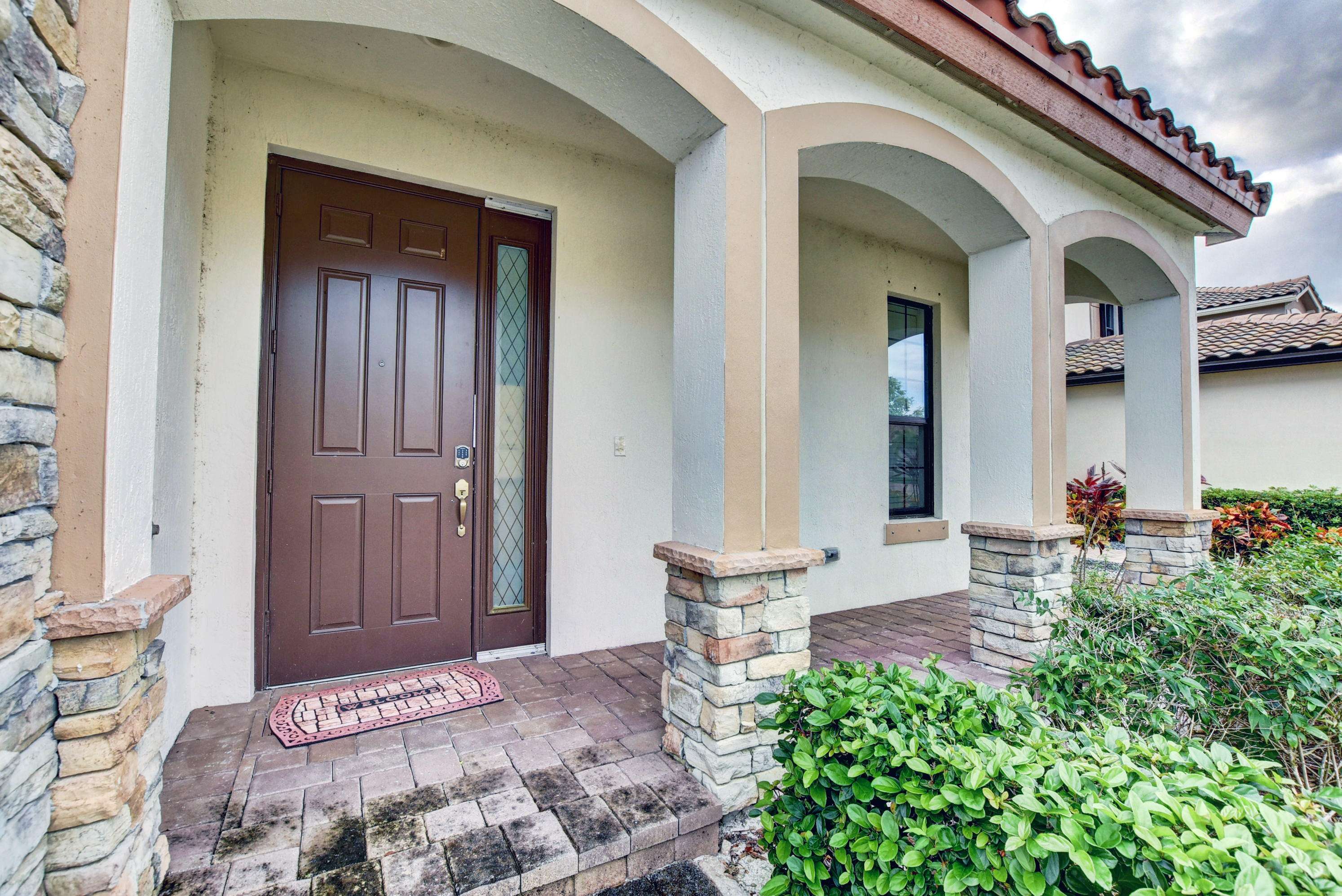 Lake Worth, FL 33467,8885 Sea Chase DR