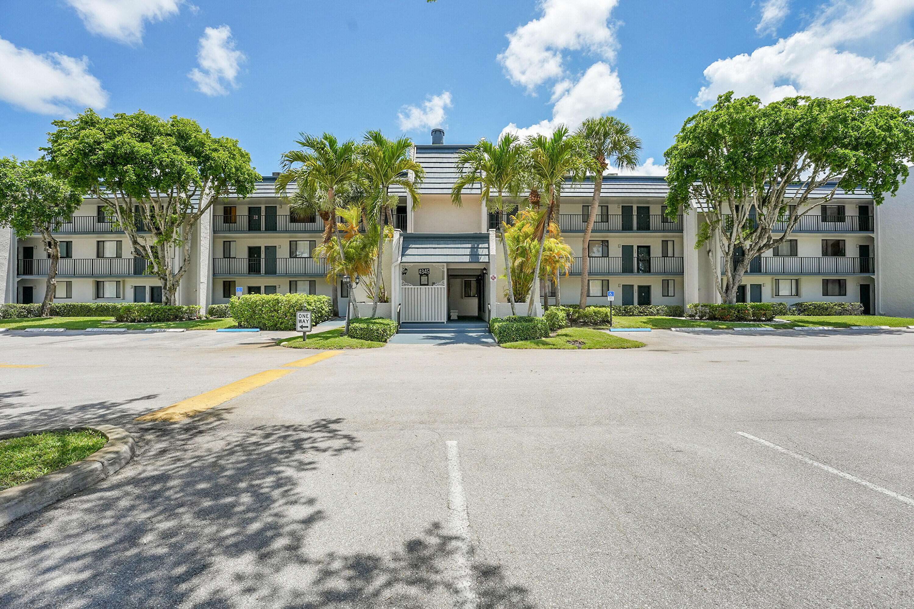 Lake Worth, FL 33467,4345 Trevi CT 108