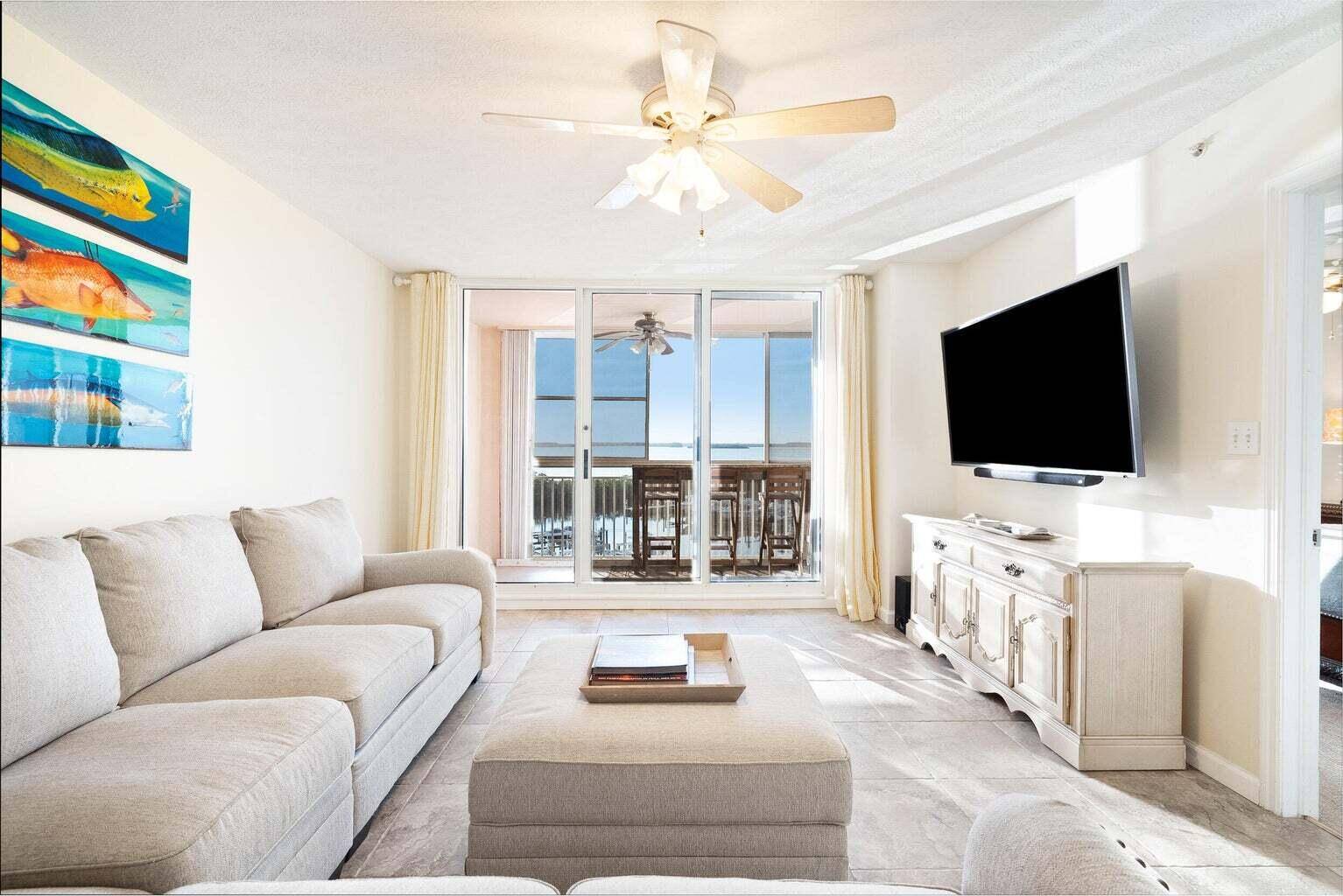 Fort Pierce, FL 34949,5167 N Highway A1a 505