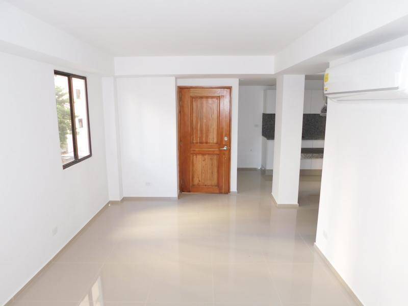Out Of Country, 00000,6-38 Carrera 5 Apartamento 03