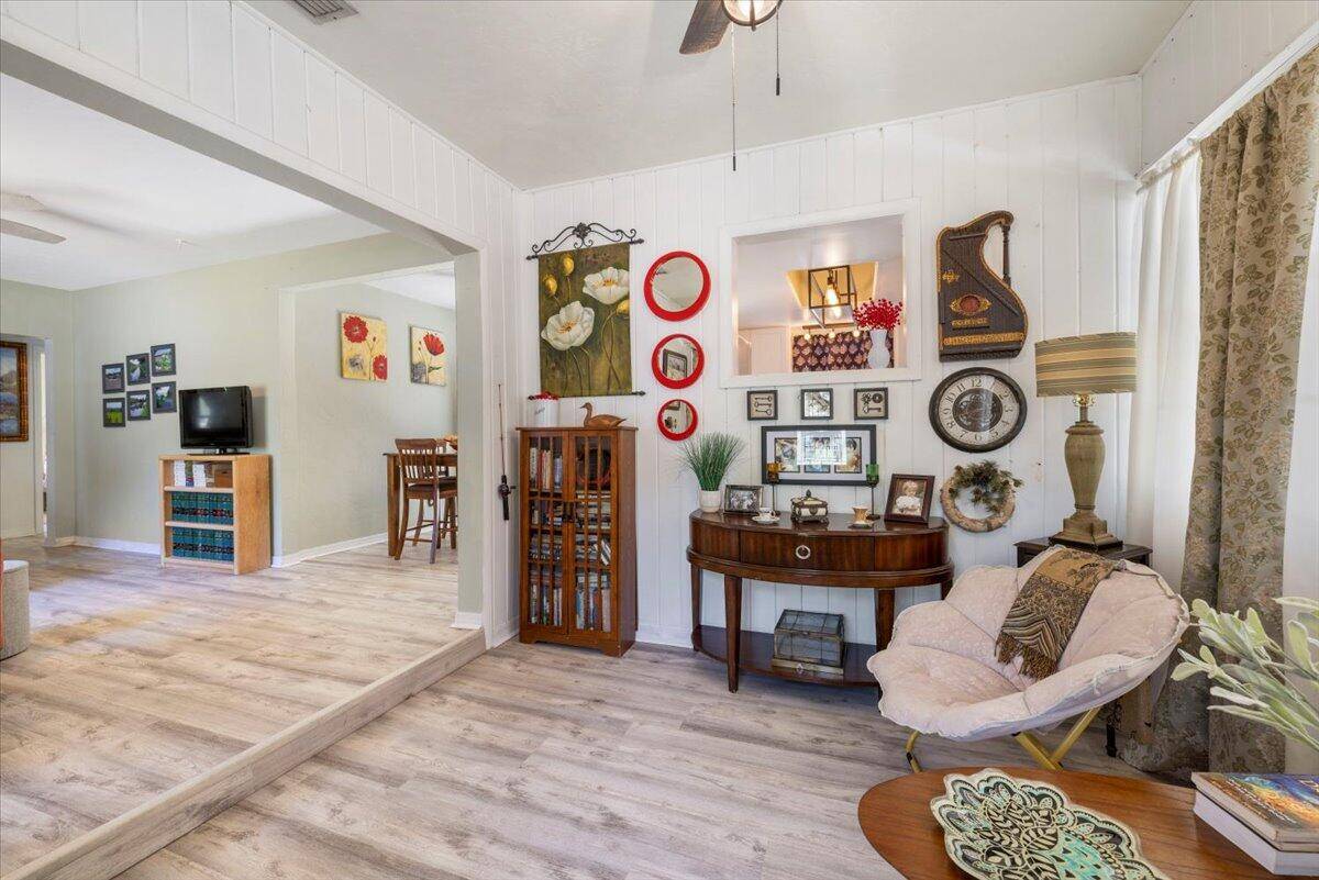 Vero Beach, FL 32960,2001 Delmar AVE