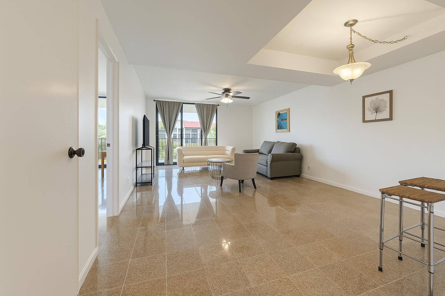 Hypoluxo, FL 33462,7030 Half Moon CIR 117