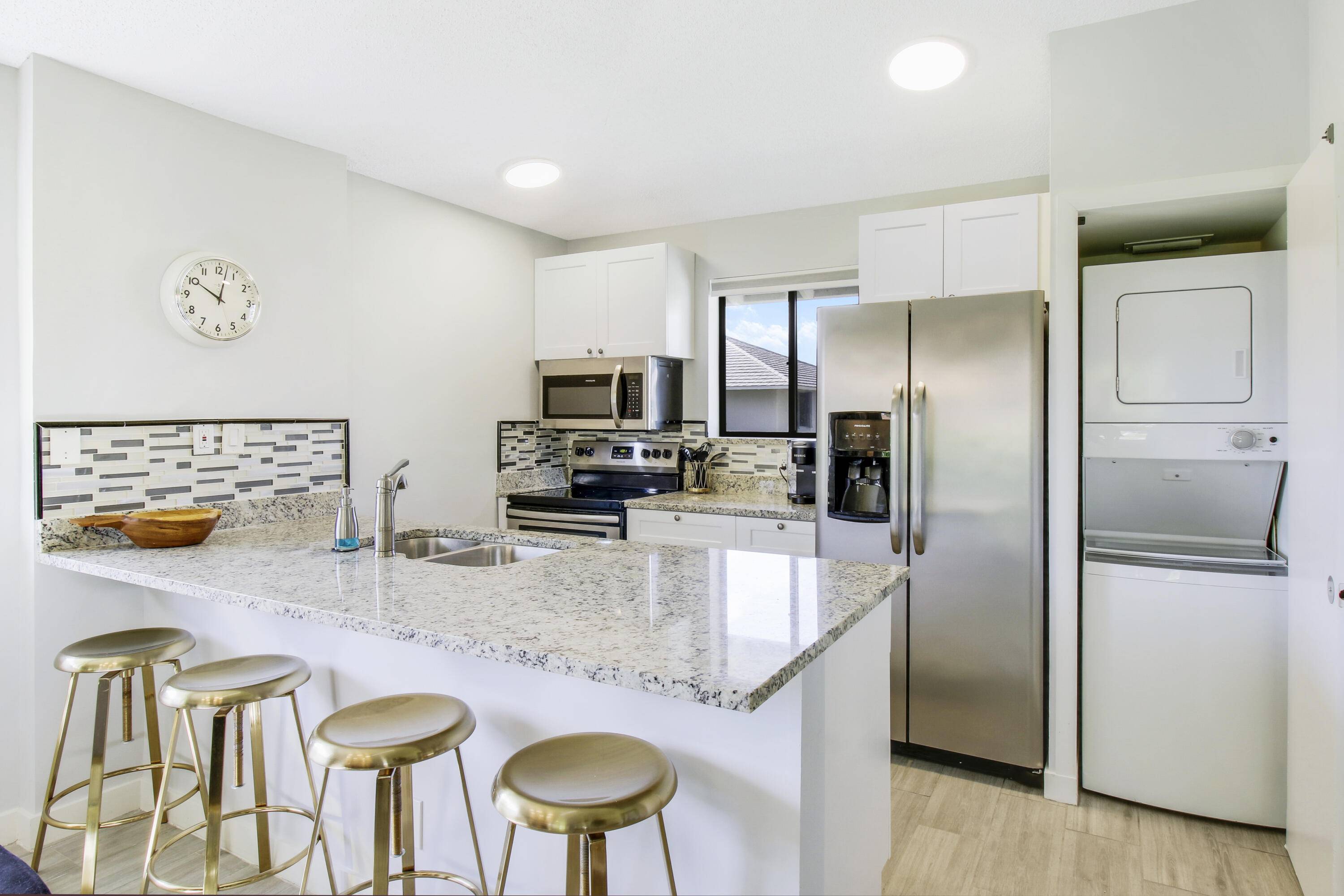 Palm Beach Gardens, FL 33418,108 Club DR