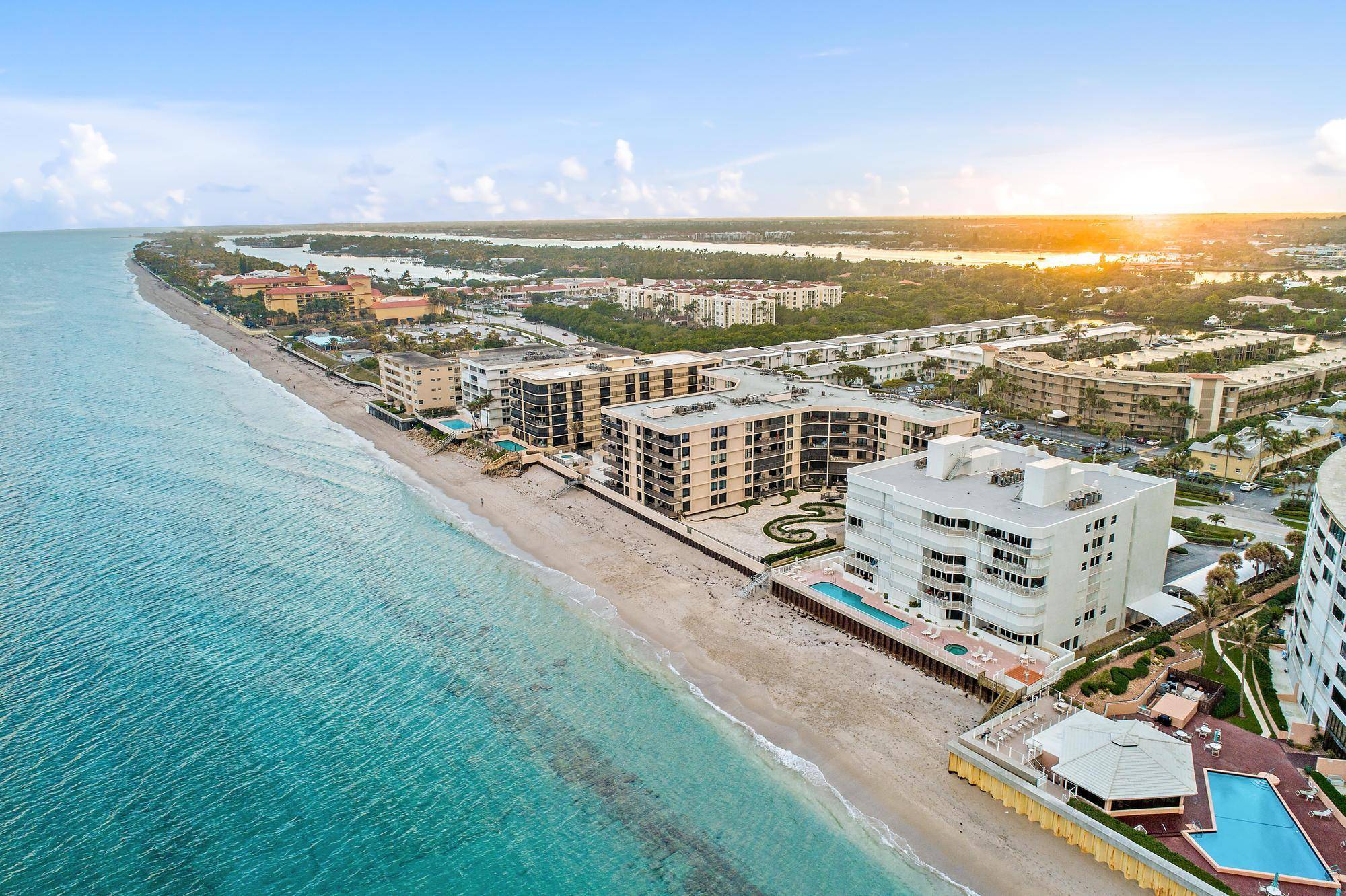 South Palm Beach, FL 33480,3610 S Ocean BLVD 405