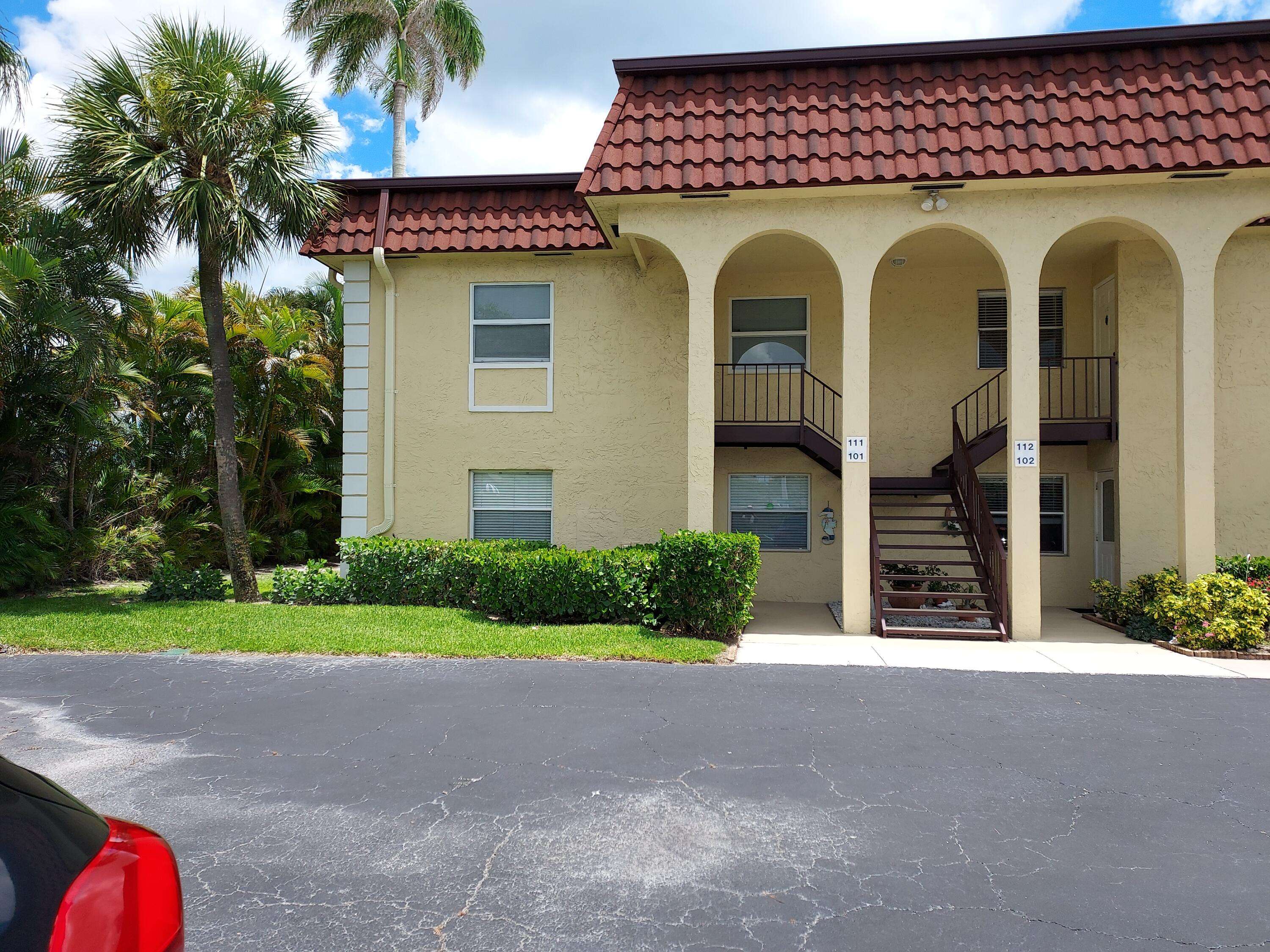 Jupiter, FL 33477,717 S Us Highway 1 101