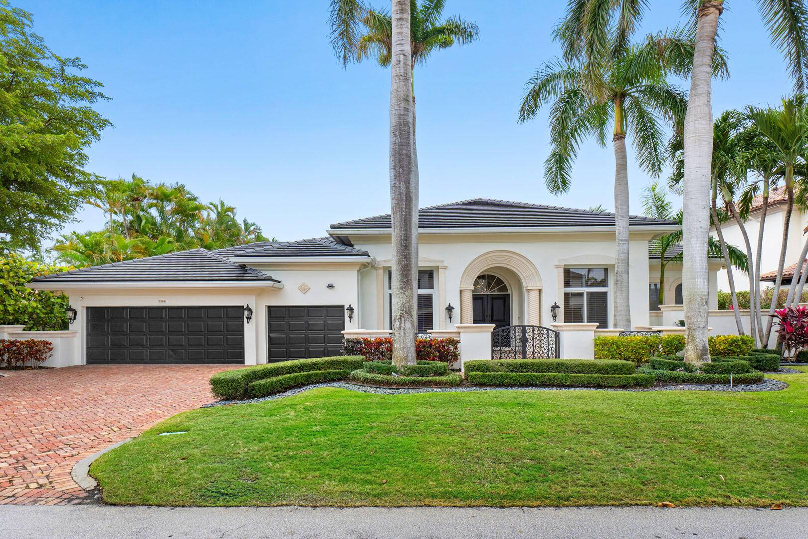 Boca Raton, FL 33432,2166 W Silver Palm RD