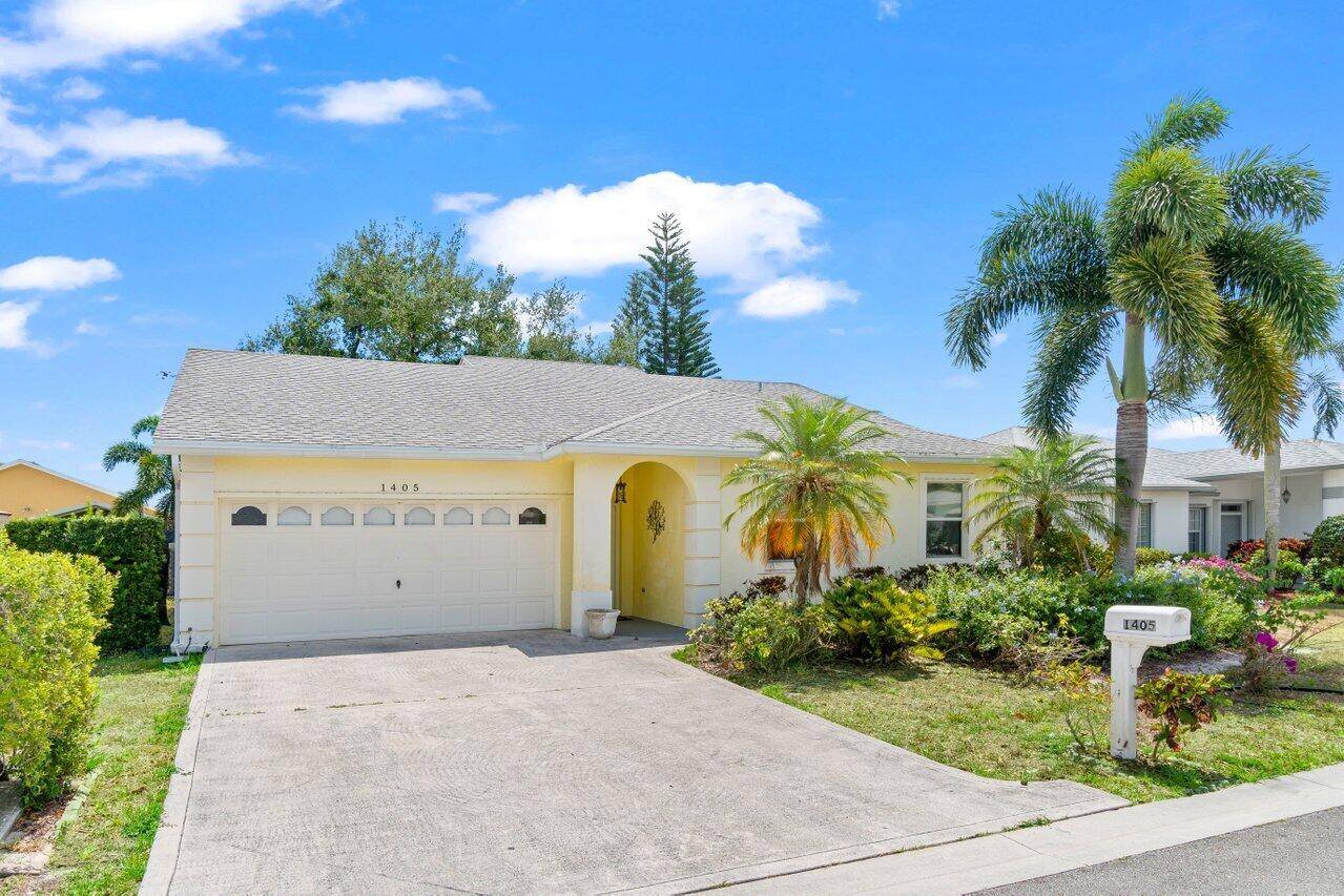Greenacres, FL 33413,1405 Fairway CIR