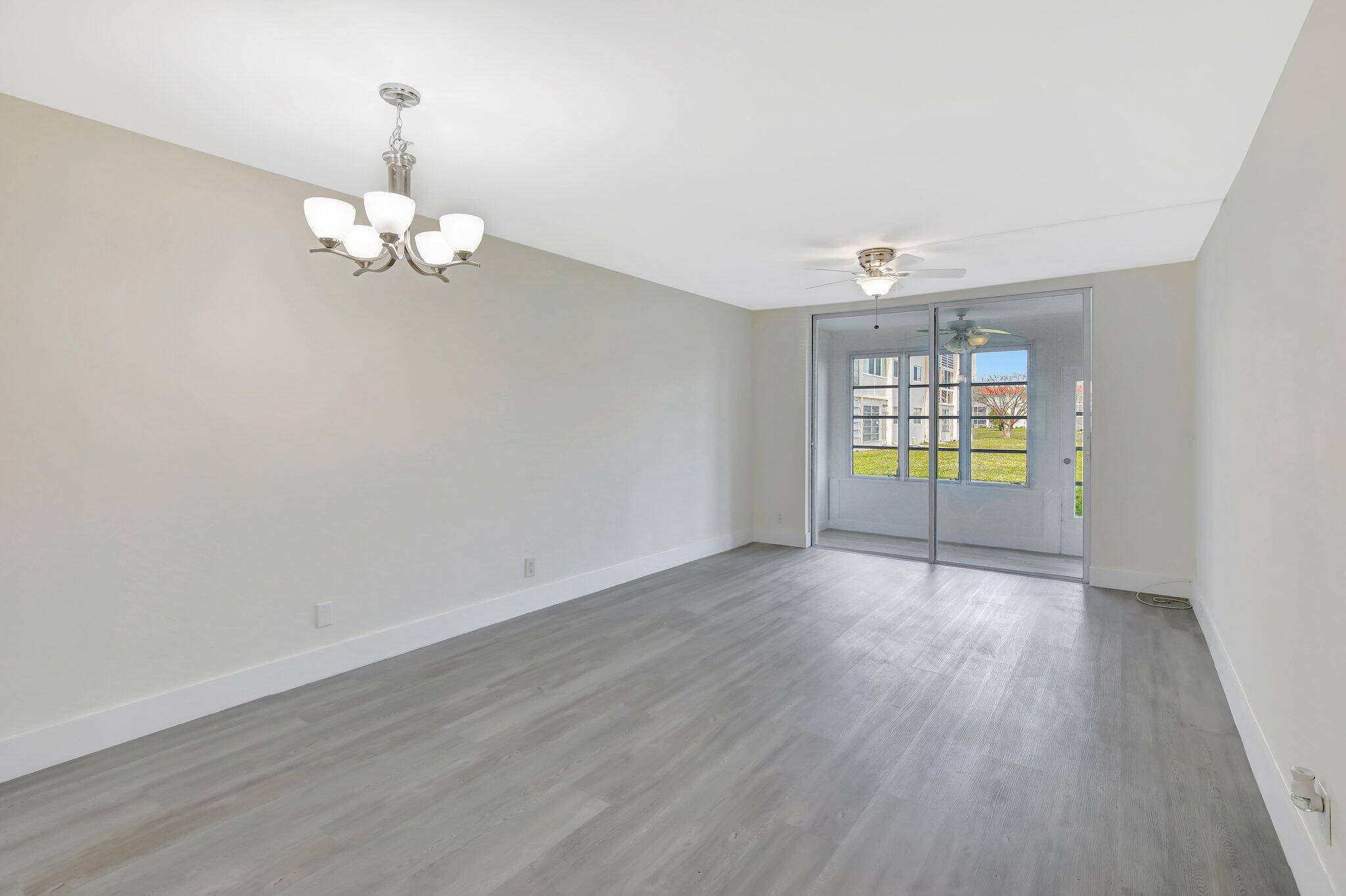 Sunrise, FL 33322,2750 W Sunrise Lakes DR 108