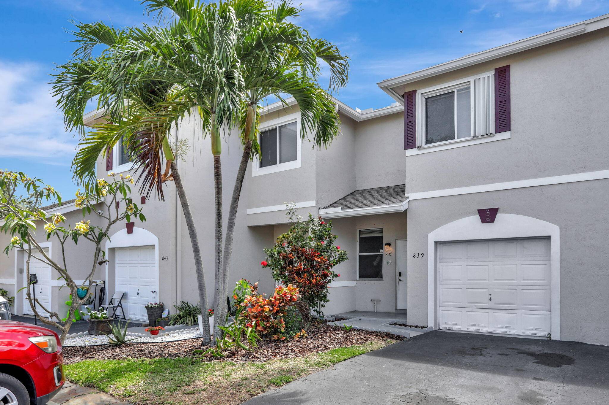 Deerfield Beach, FL 33064,839 NW 42 PL