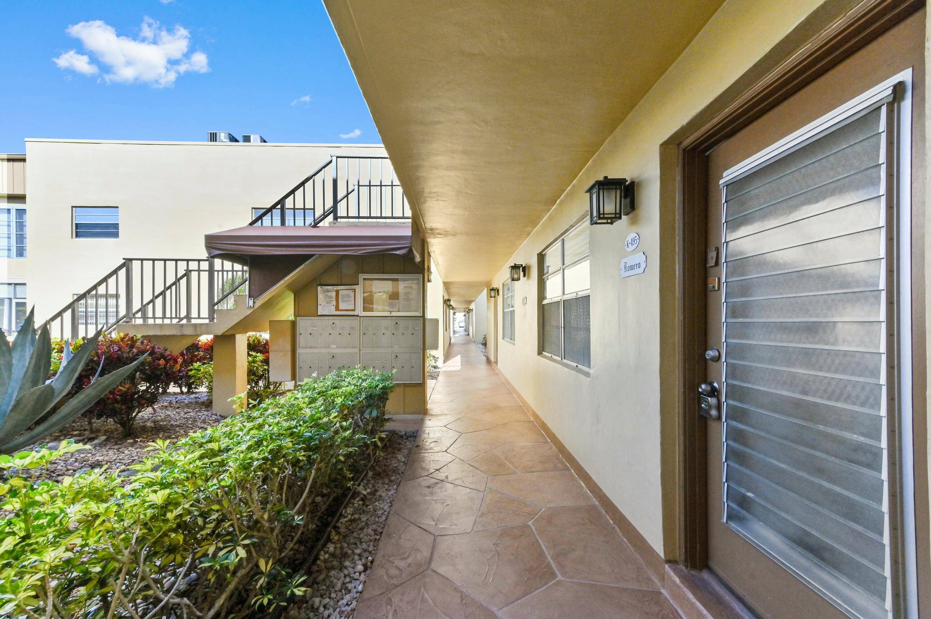 Delray Beach, FL 33484,495 Capri K