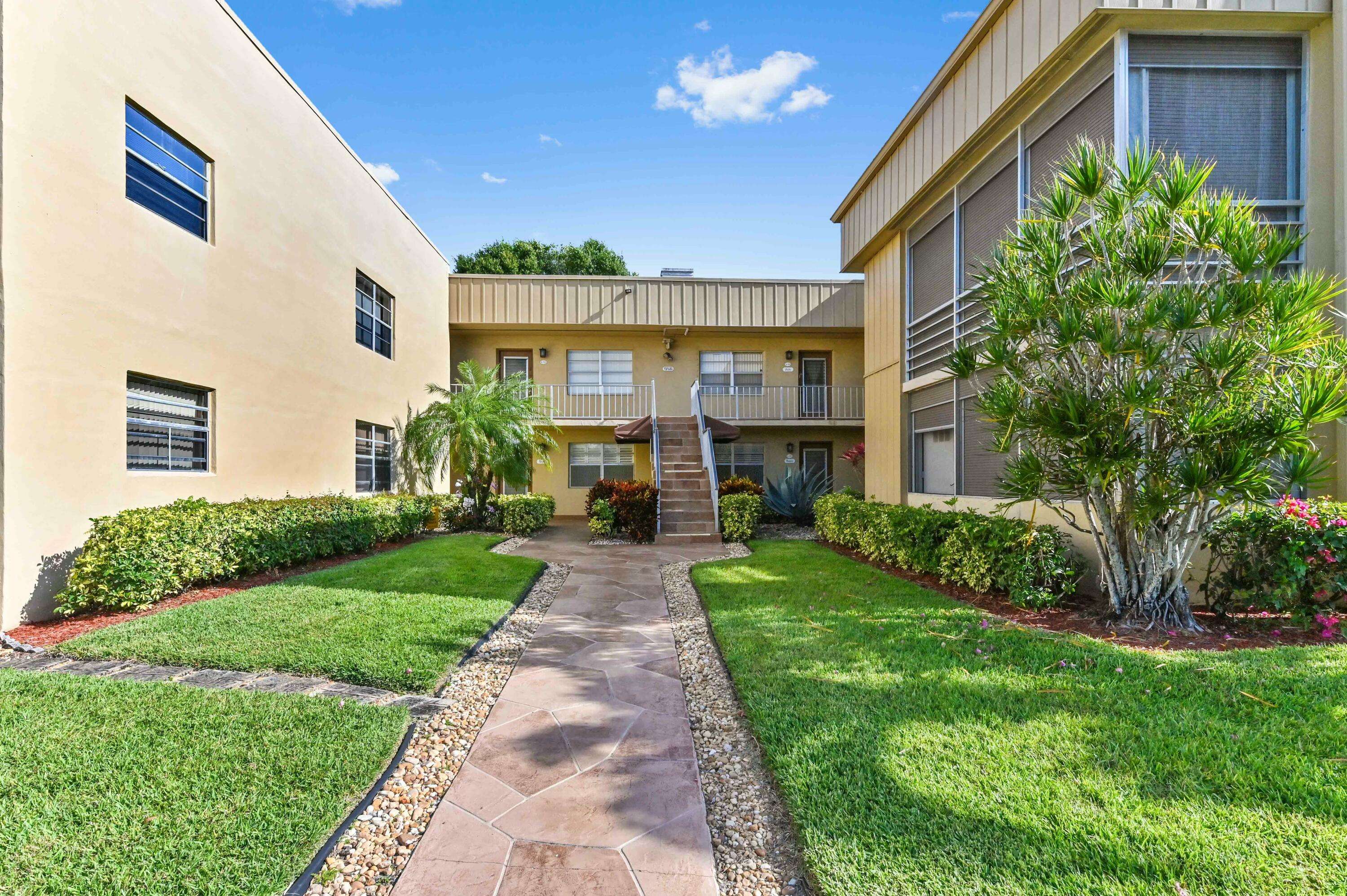 Delray Beach, FL 33484,495 Capri K