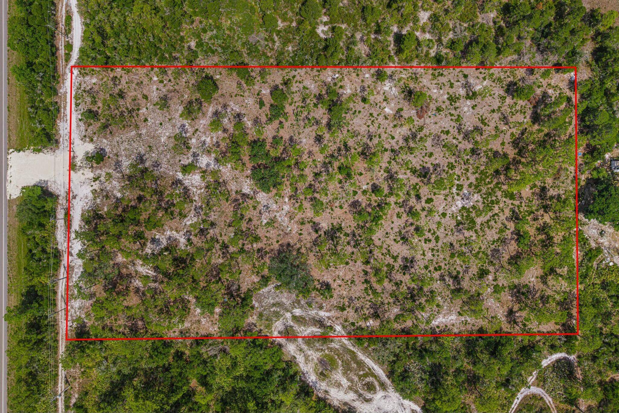 Okeechobee, FL 34972,35200 Us-441