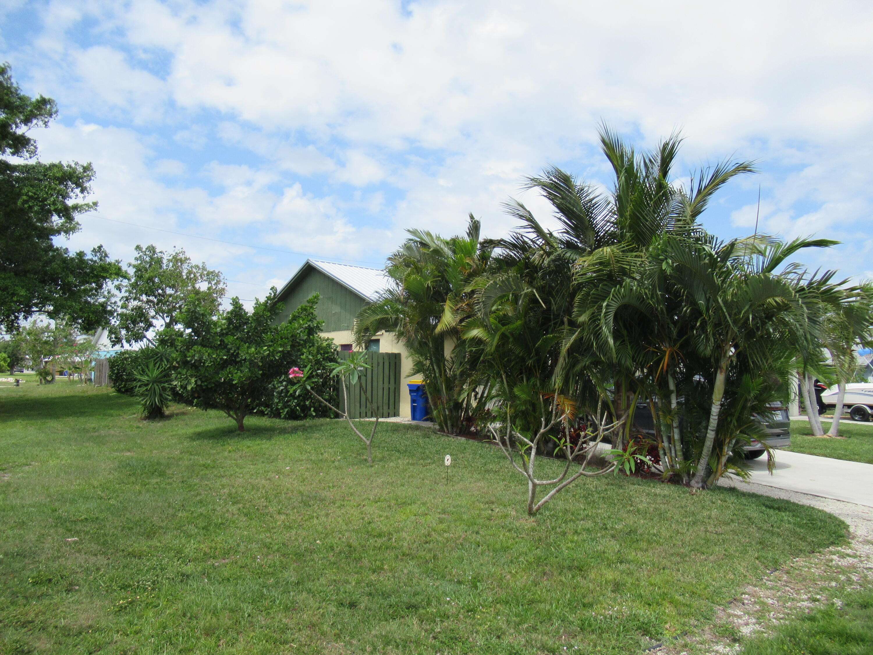 Stuart, FL 34997,5832 SE Collins AVE