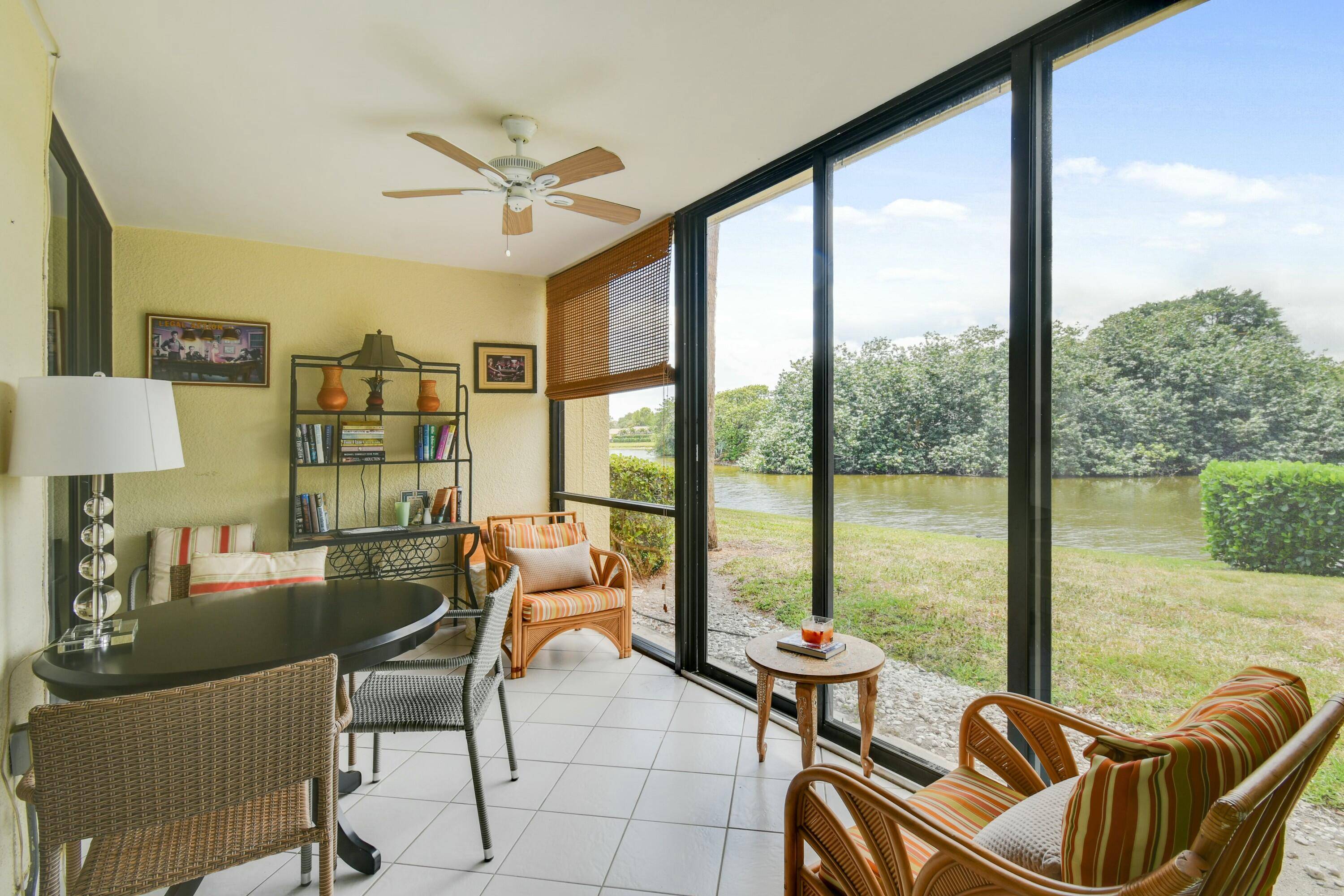 Palm Beach Gardens, FL 33418,5250 Woodland Lakes DR 128