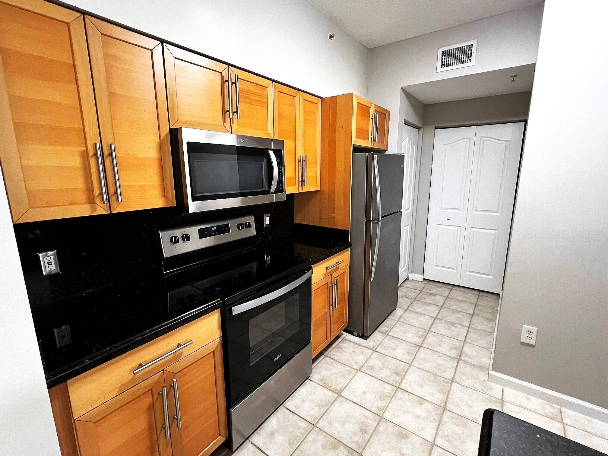 West Palm Beach, FL 33411,9833 Baywinds DR 7306