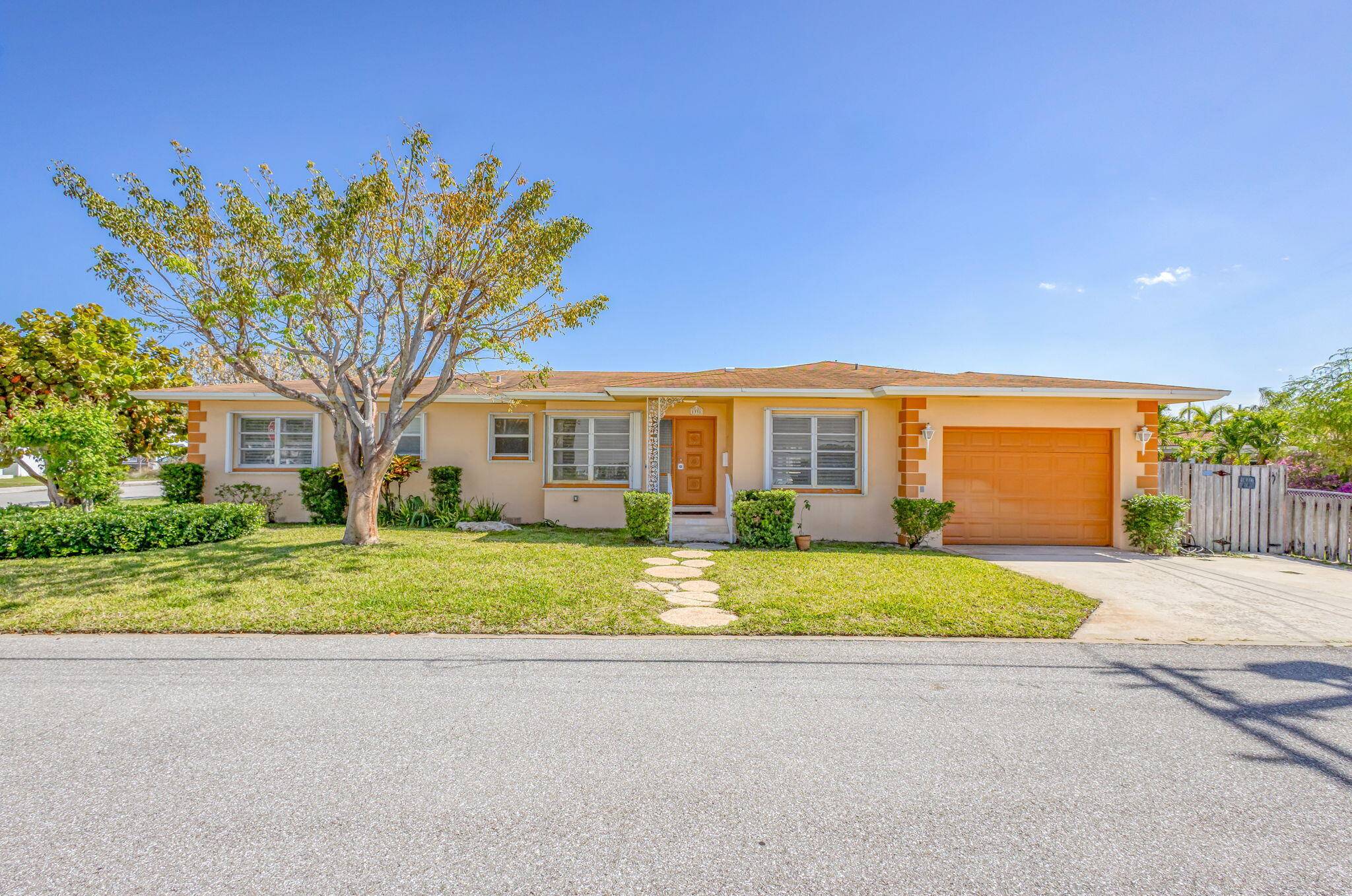 Lake Worth Beach, FL 33460,1331 N K ST
