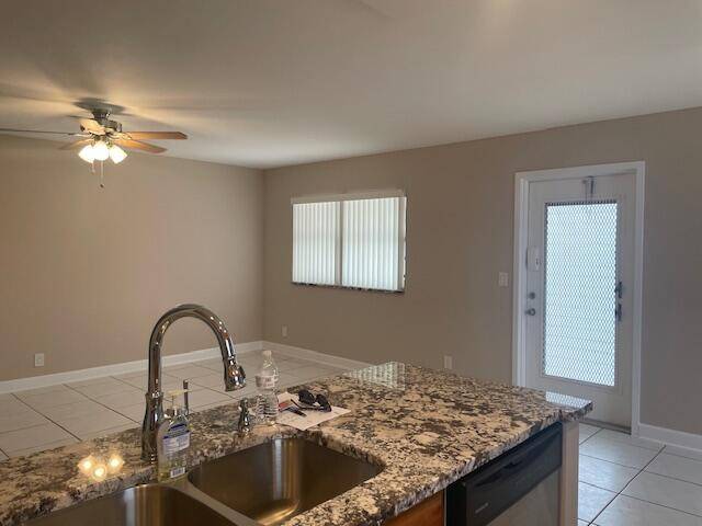 Delray Beach, FL 33446,492 Saxony K
