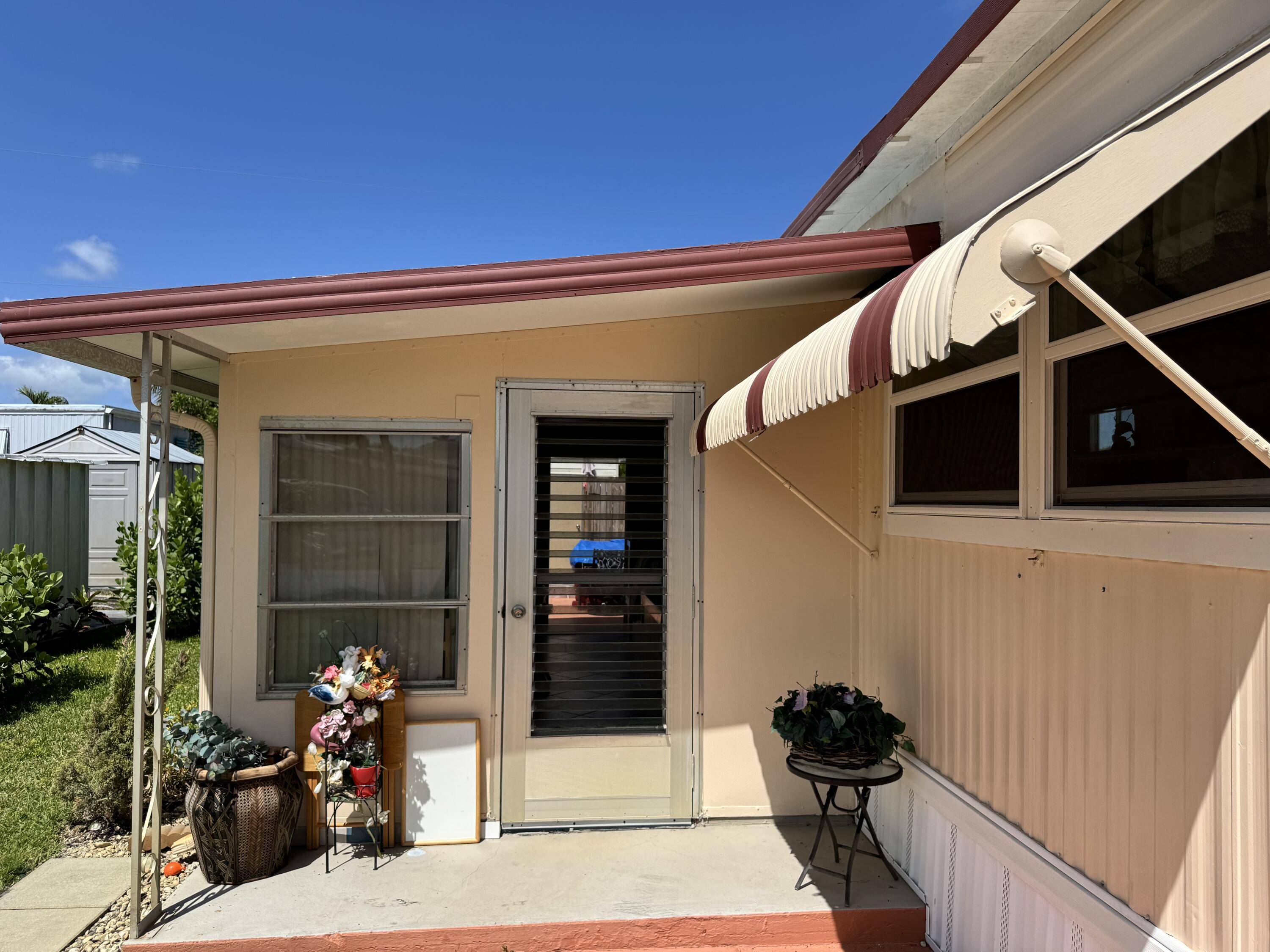 Hobe Sound, FL 33455,11055 SE Federal HWY 57