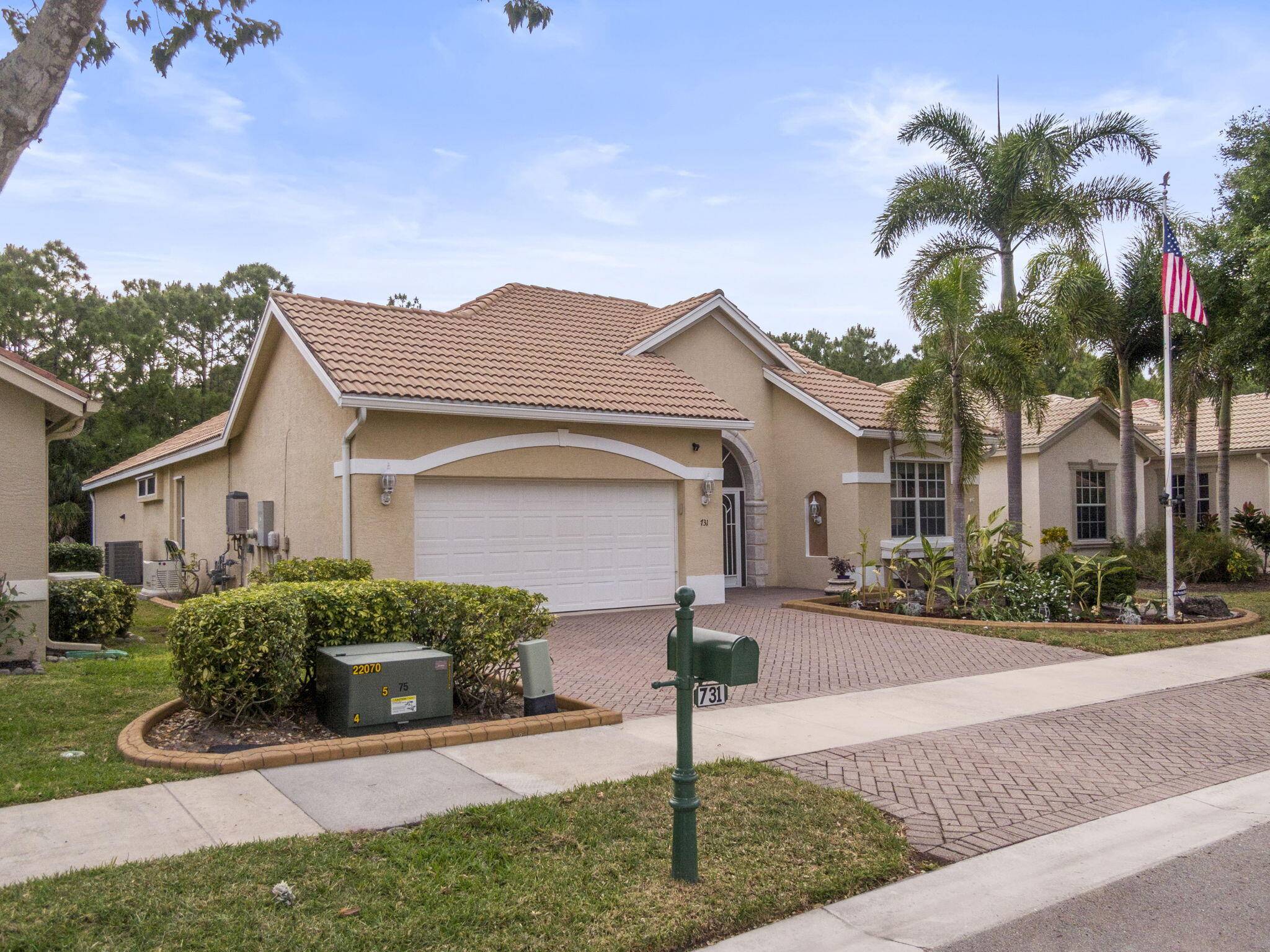 Port Saint Lucie, FL 34986,731 SW Great Exuma CV