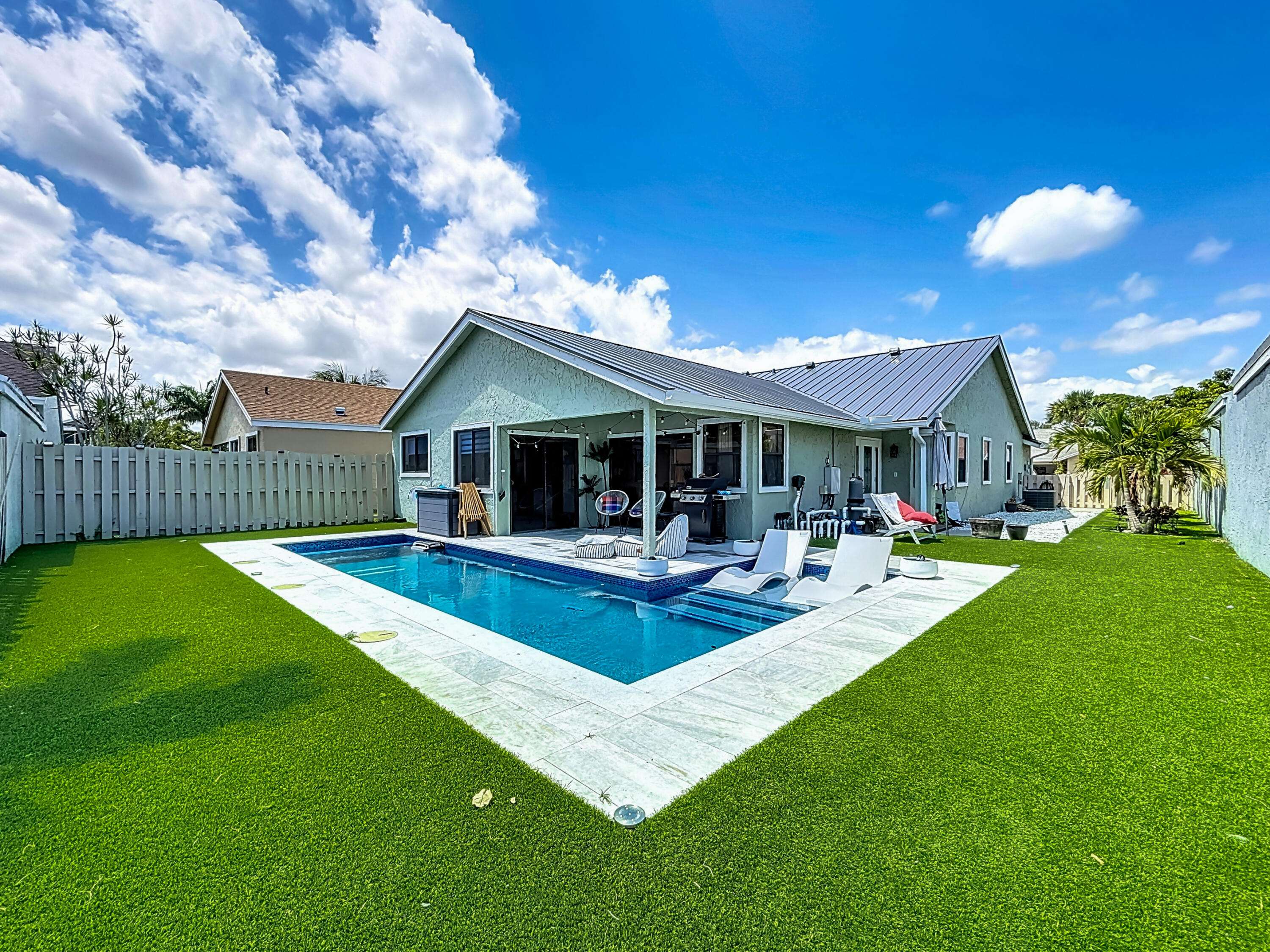 Delray Beach, FL 33445,1215 NW 19th TER