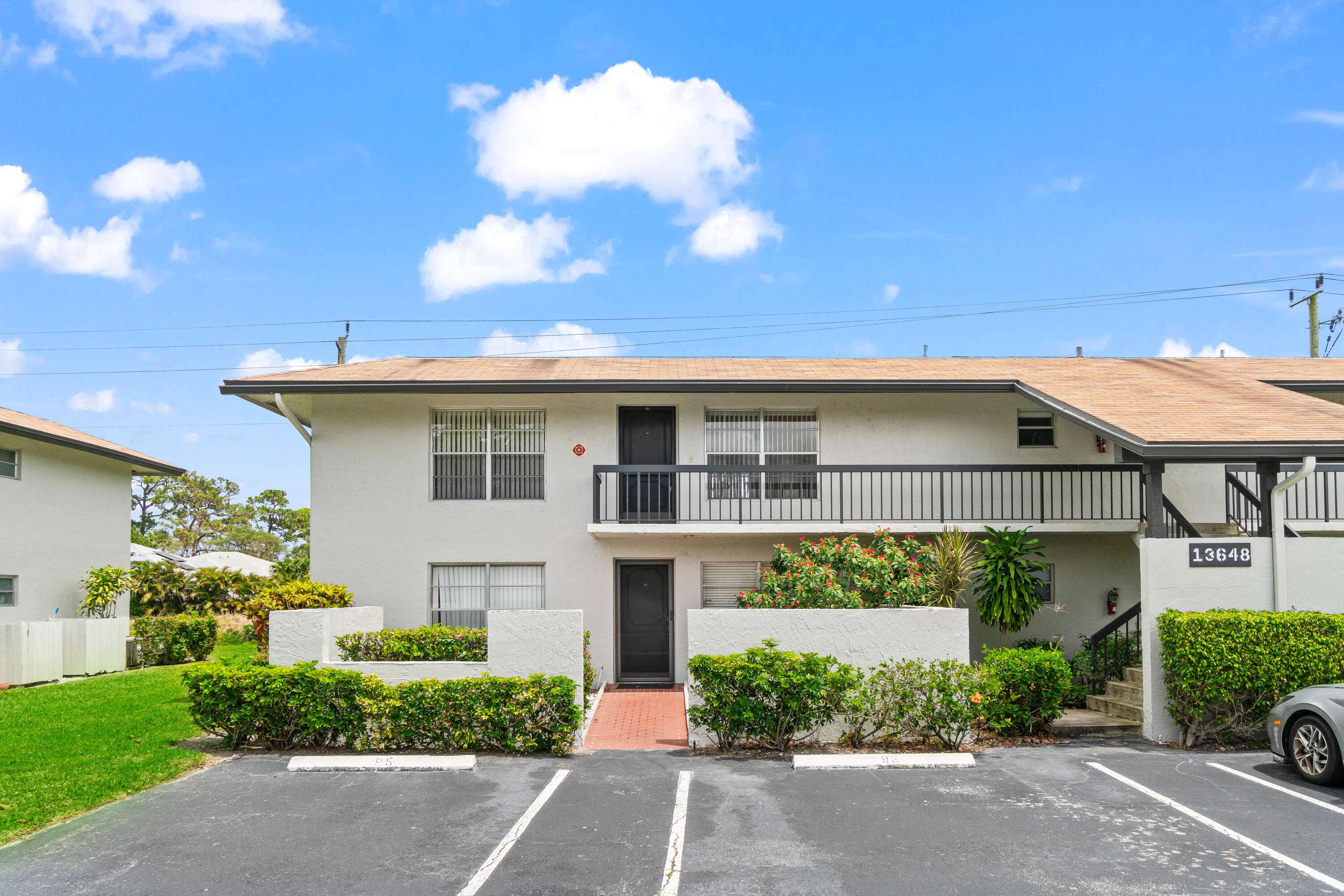 Delray Beach, FL 33484,13648 Coconut Palm CT B