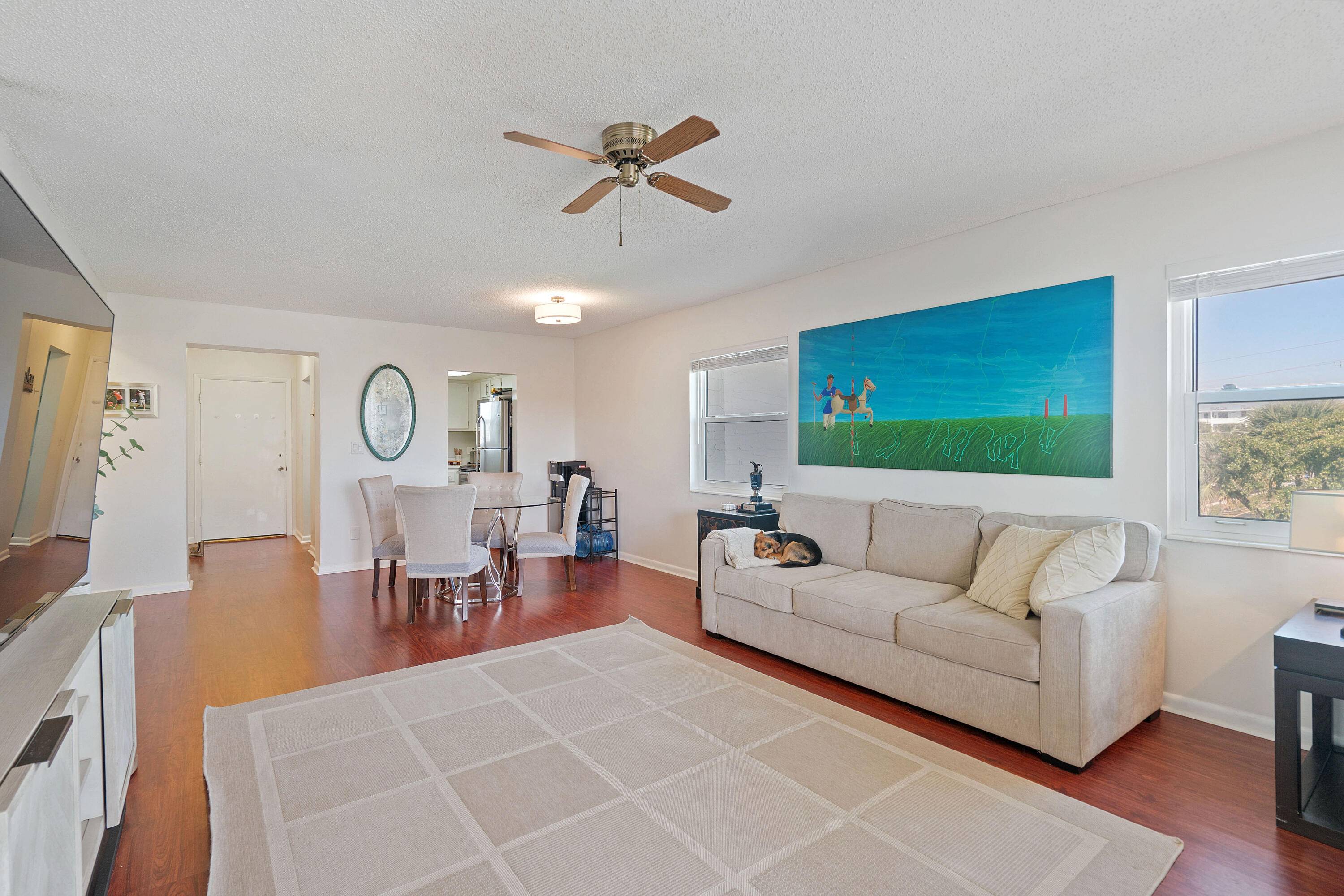 North Palm Beach, FL 33408,236 Castlewood DR 301
