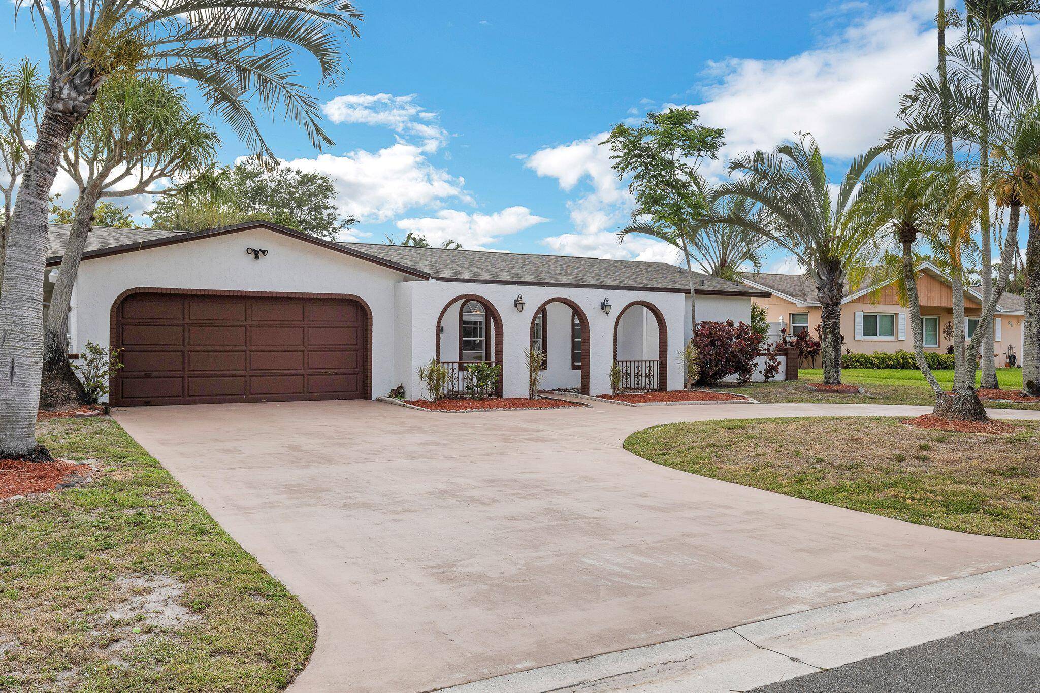 Royal Palm Beach, FL 33411,326 Sandpiper AVE