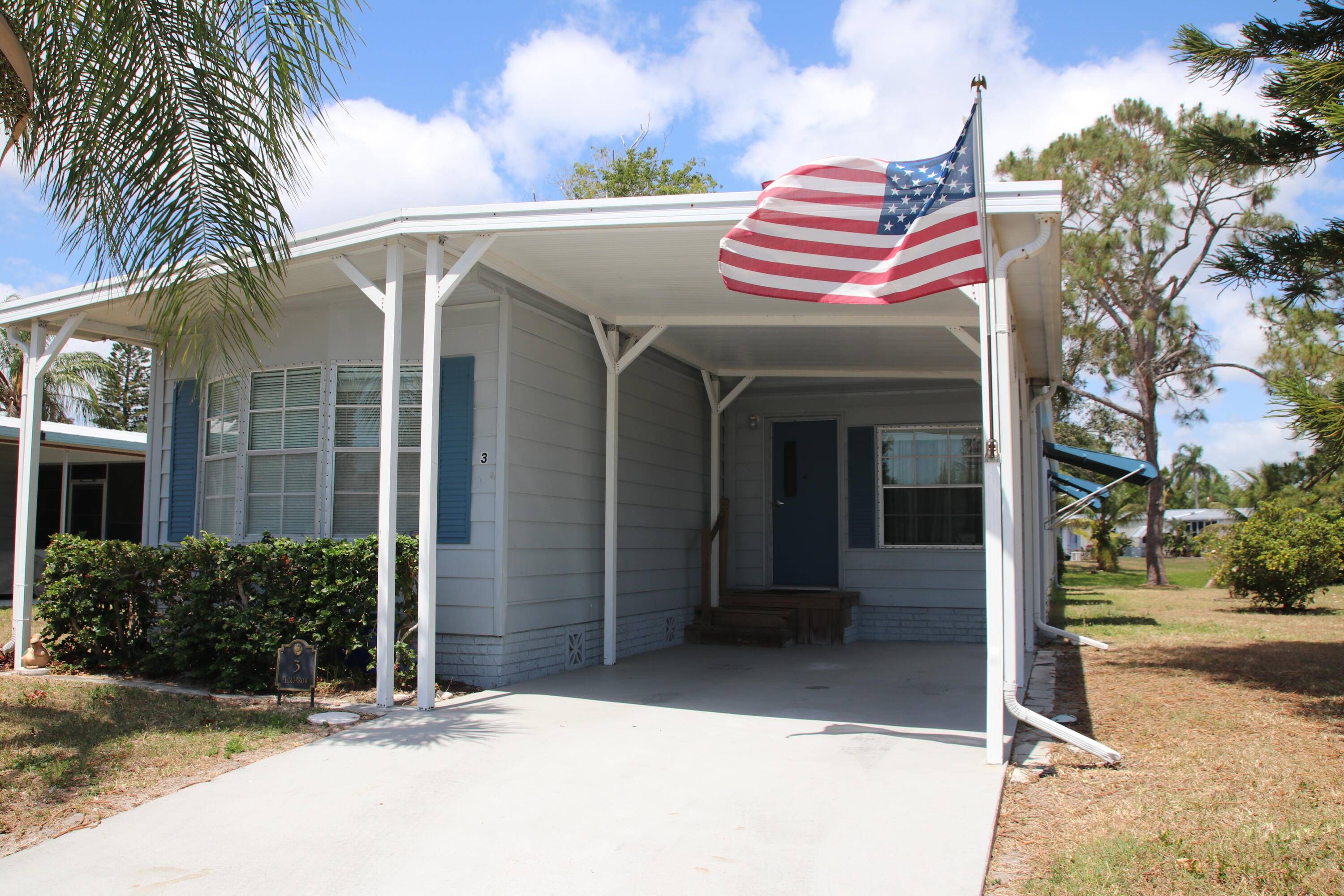 Port Saint Lucie, FL 34952,3 El Morrow