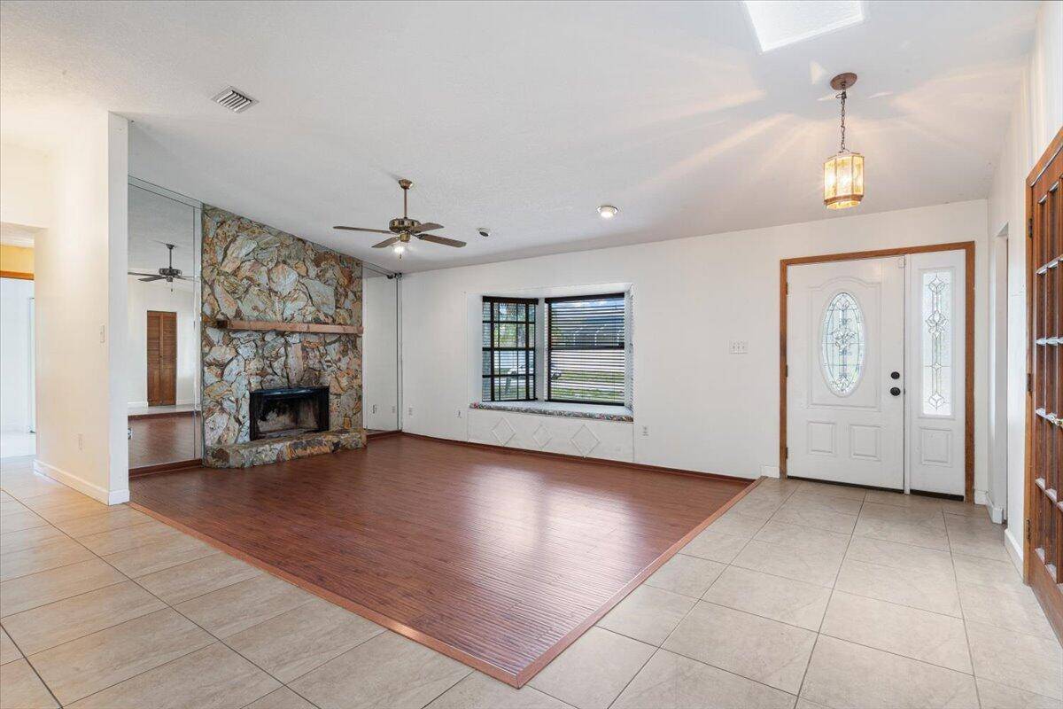 Port Saint Lucie, FL 34953,2309 SW Chestnut Lane