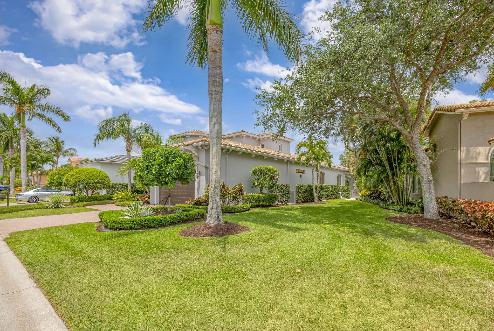 Palm Beach Gardens, FL 33418,128 Viera DR