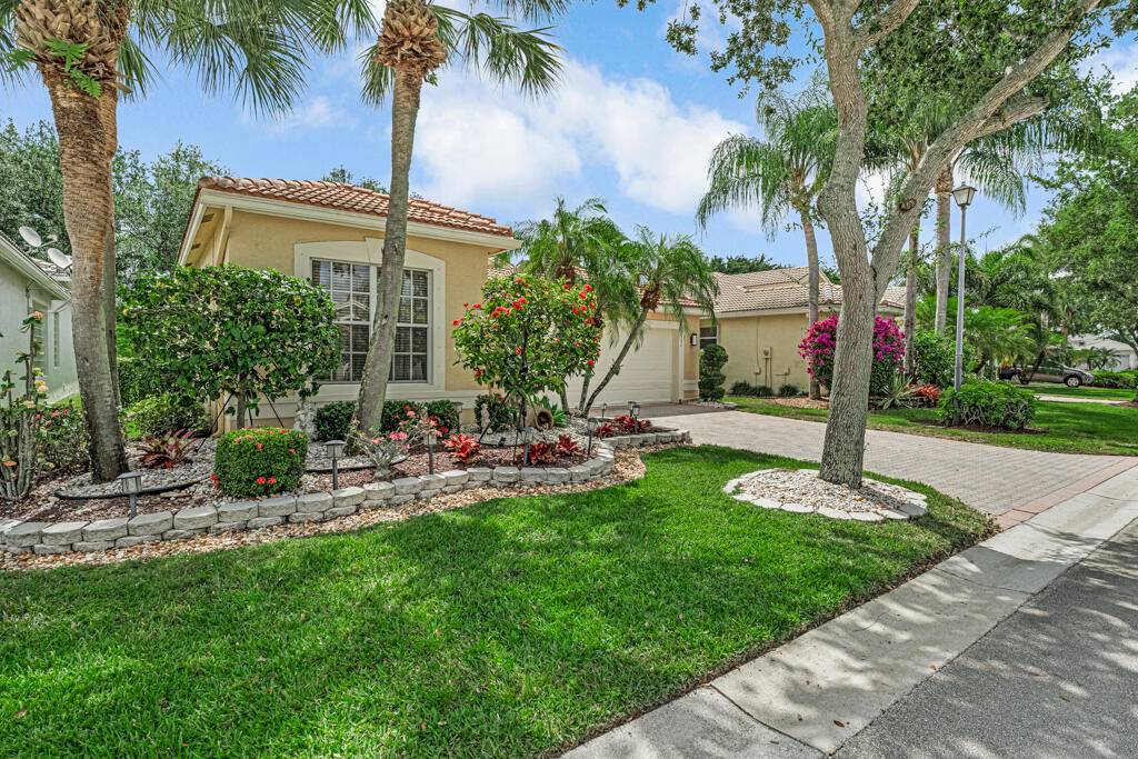 Lake Worth, FL 33467,7562 Starfish Reef LN