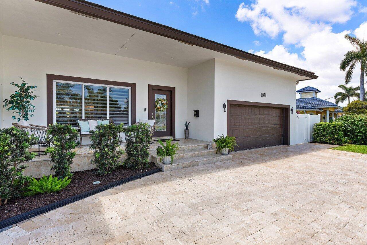 Deerfield Beach, FL 33441,1008 SE 10th CT