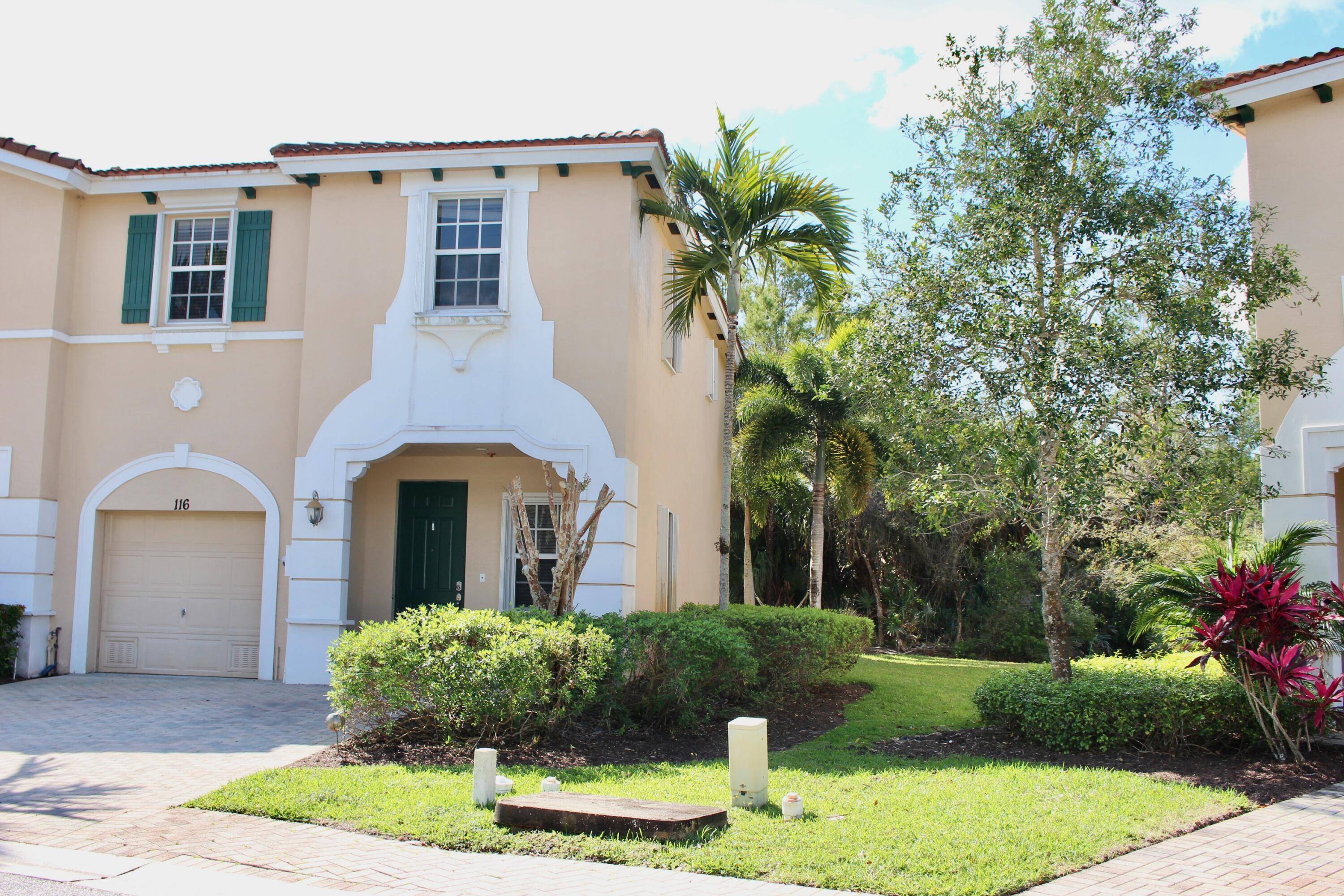 Stuart, FL 34997,116 SW Otter Run PL