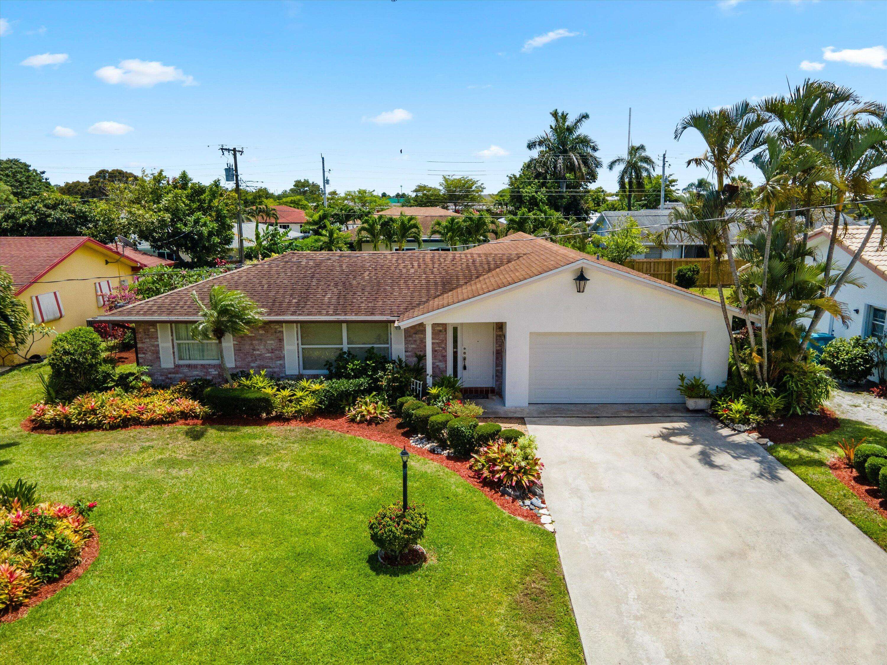 Boynton Beach, FL 33426,1330 SW 27th PL