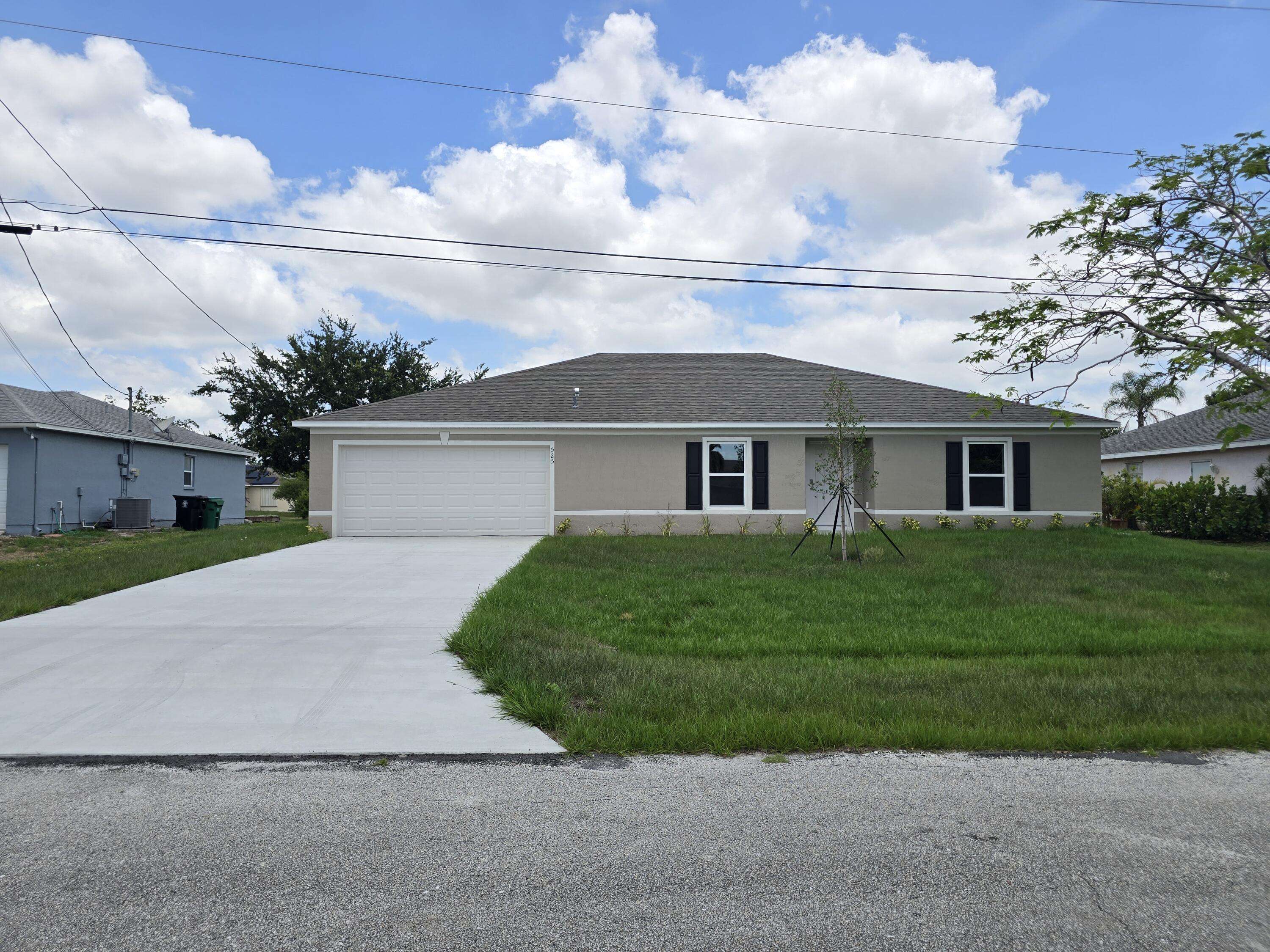 Port Saint Lucie, FL 34953,525 SW Feldman AVE